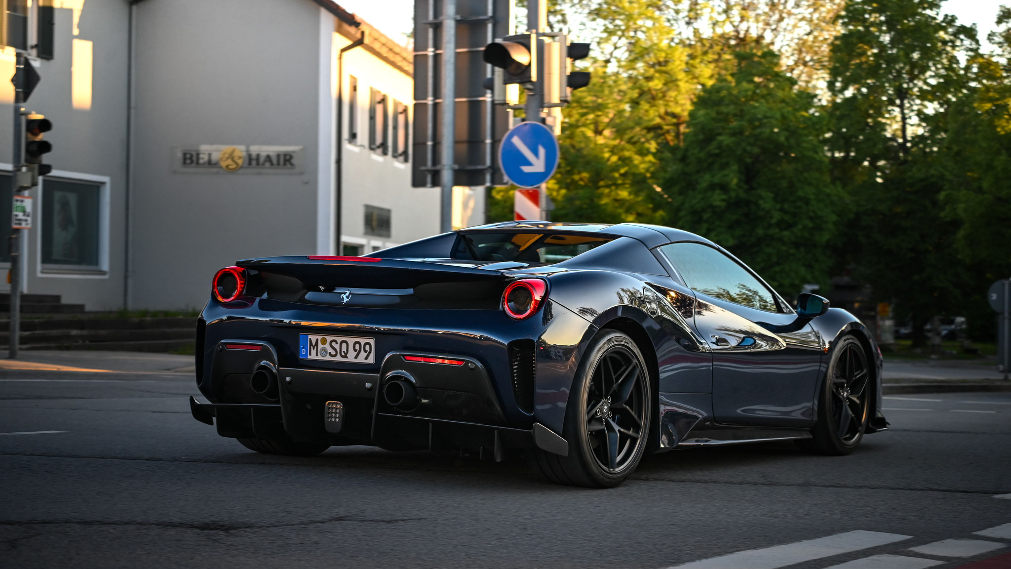 Ferrari 488 Pista Spider - M-SQ99