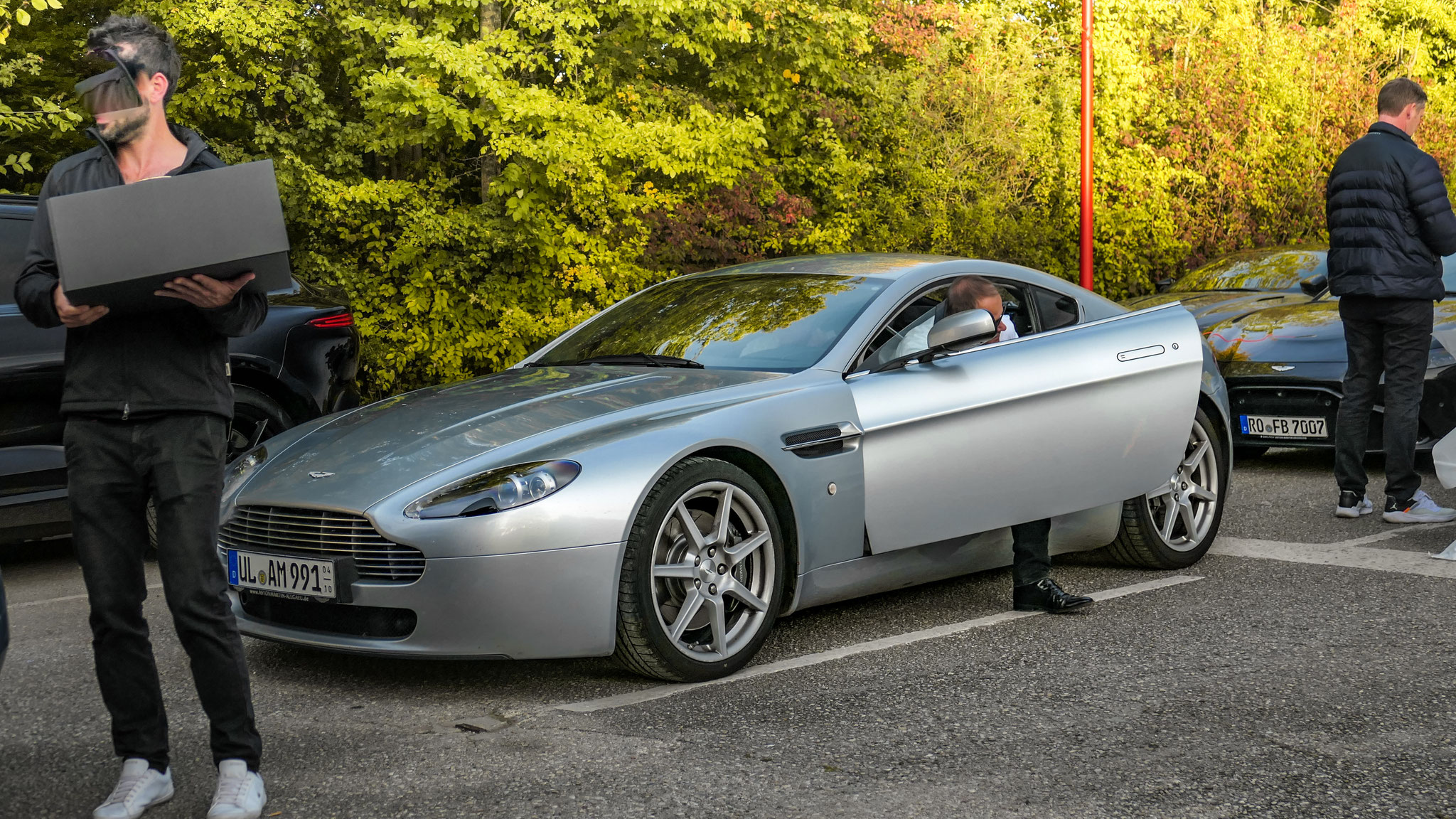 Aston Martin Vantage V8 - UL-AM991