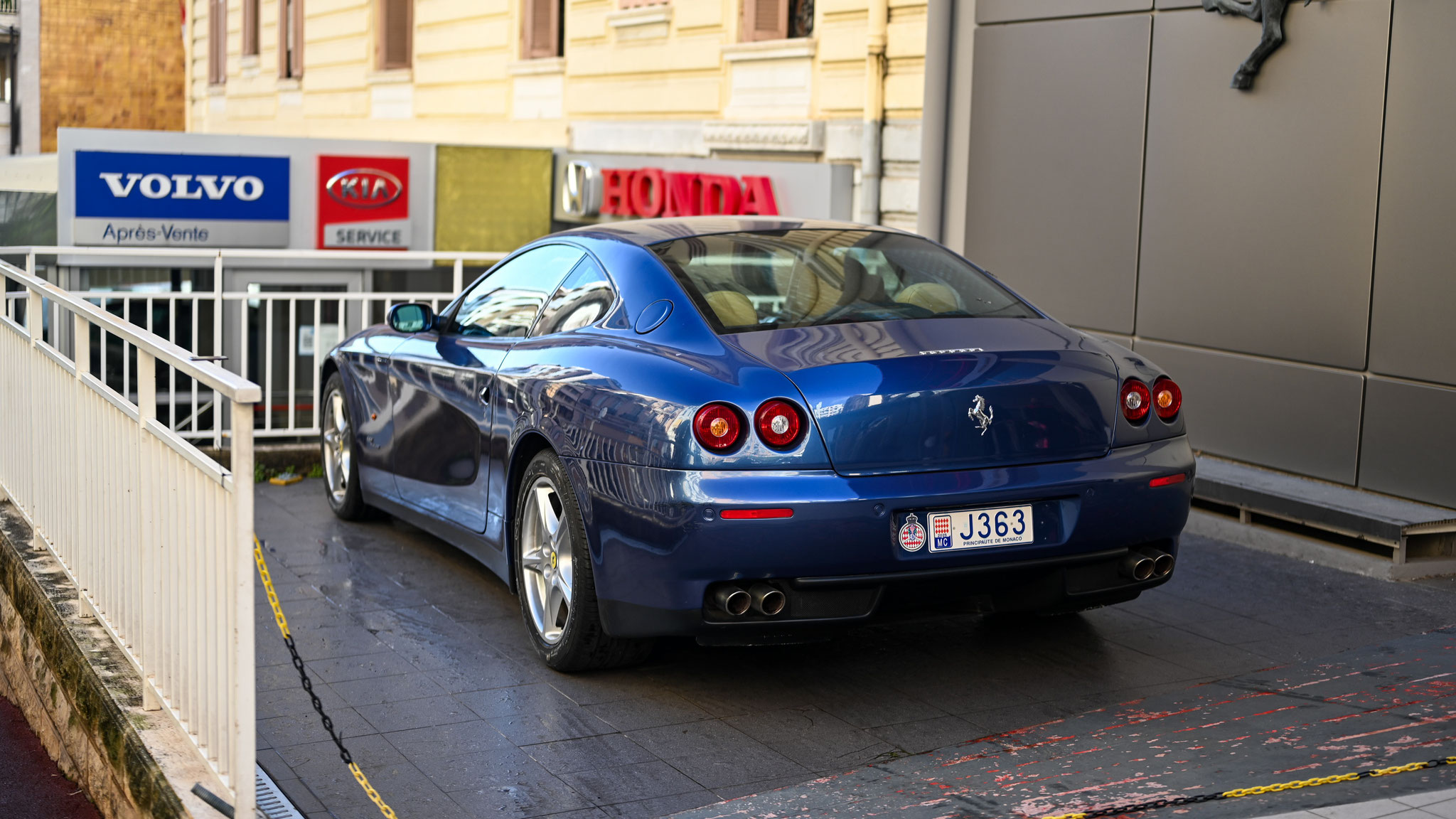 Ferrari 612 Scagletti - J363 (MC)