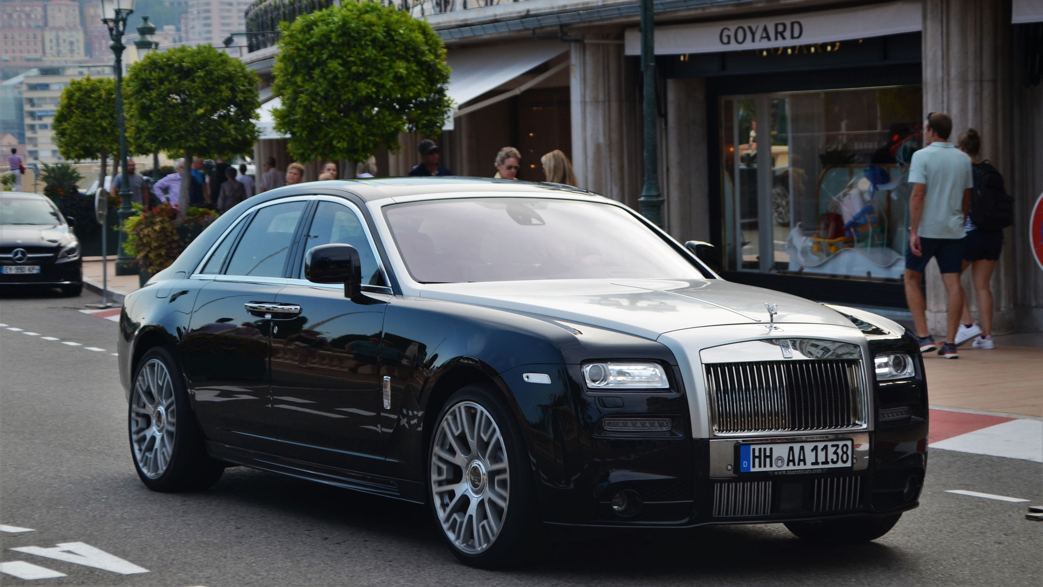 Rolls Royce Ghost Mansory - HH-AA1138 