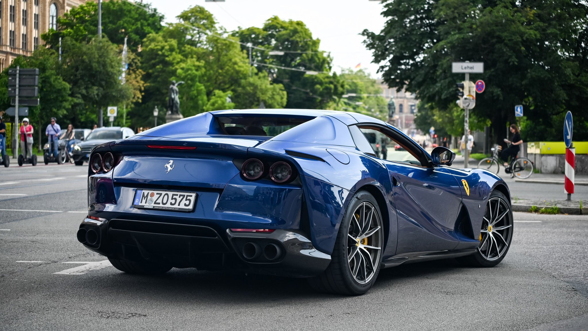 Ferrari 812 GTS - M-ZO575