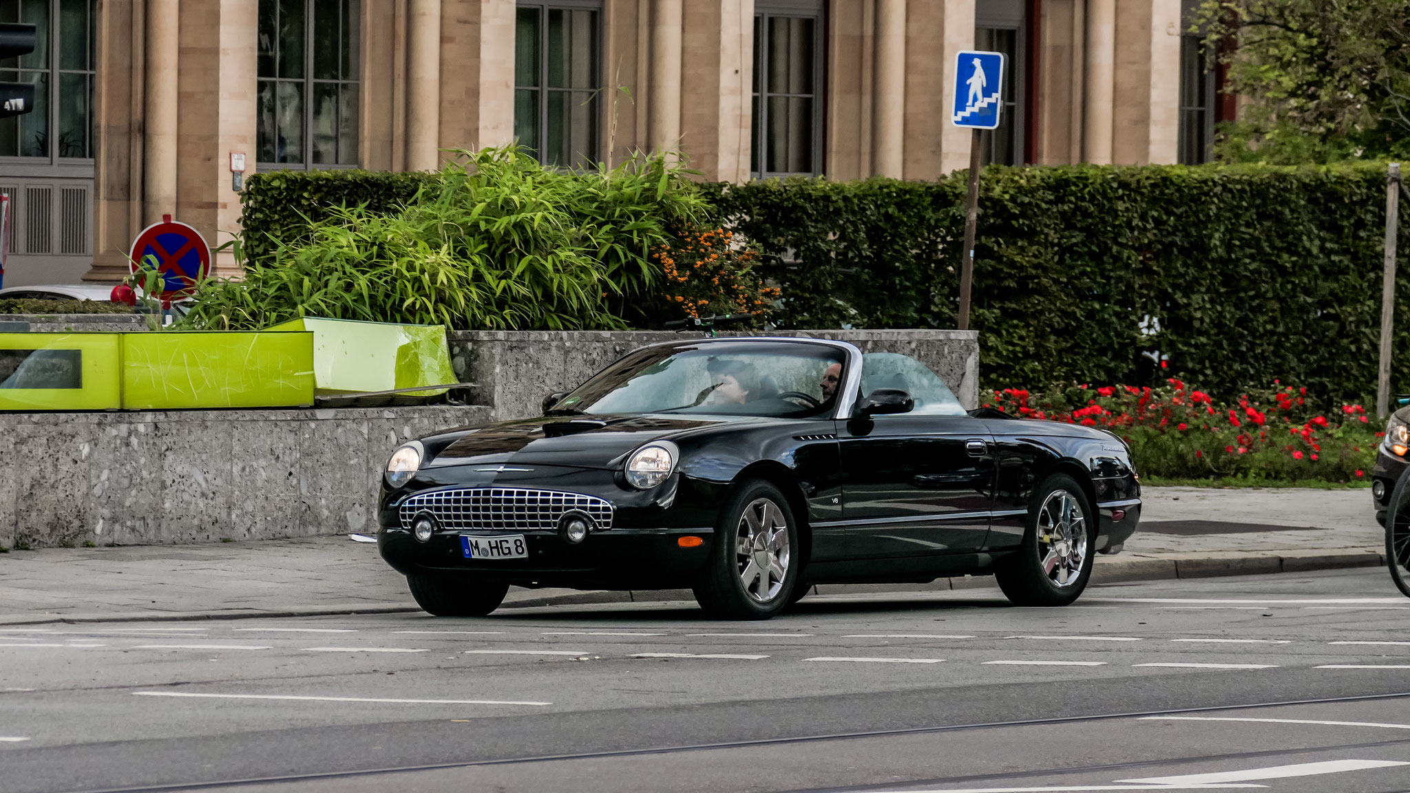 Ford Thunderbird - M-HG8
