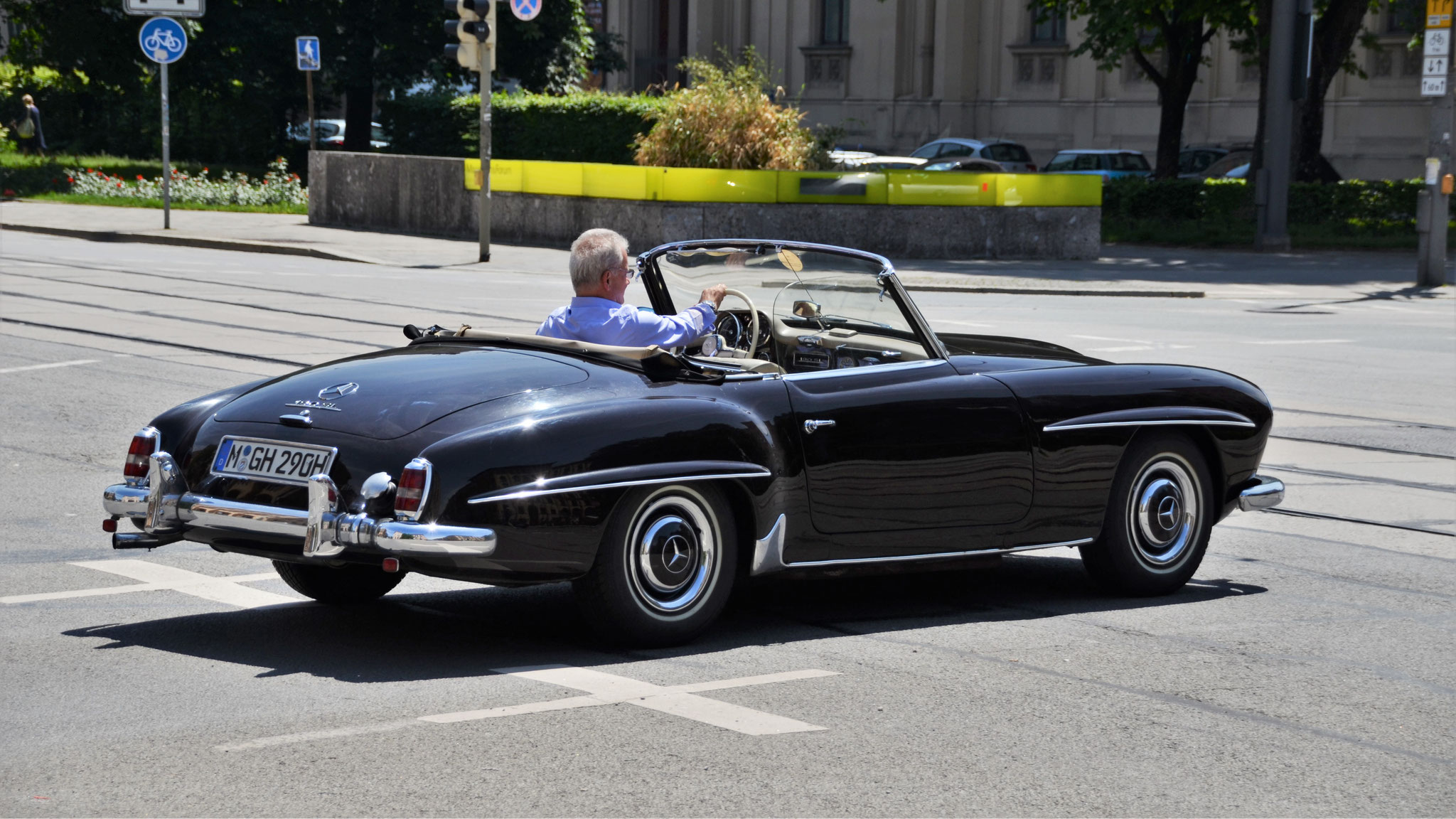 Mercedes SL190 - M-GH290H