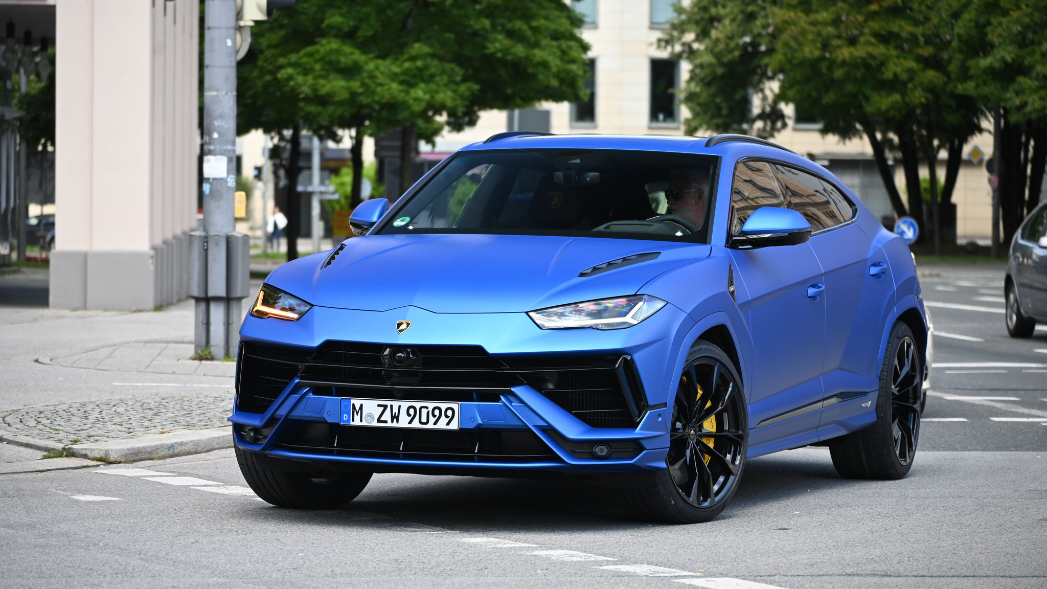 Lamborghini Urus S - M-ZW9099