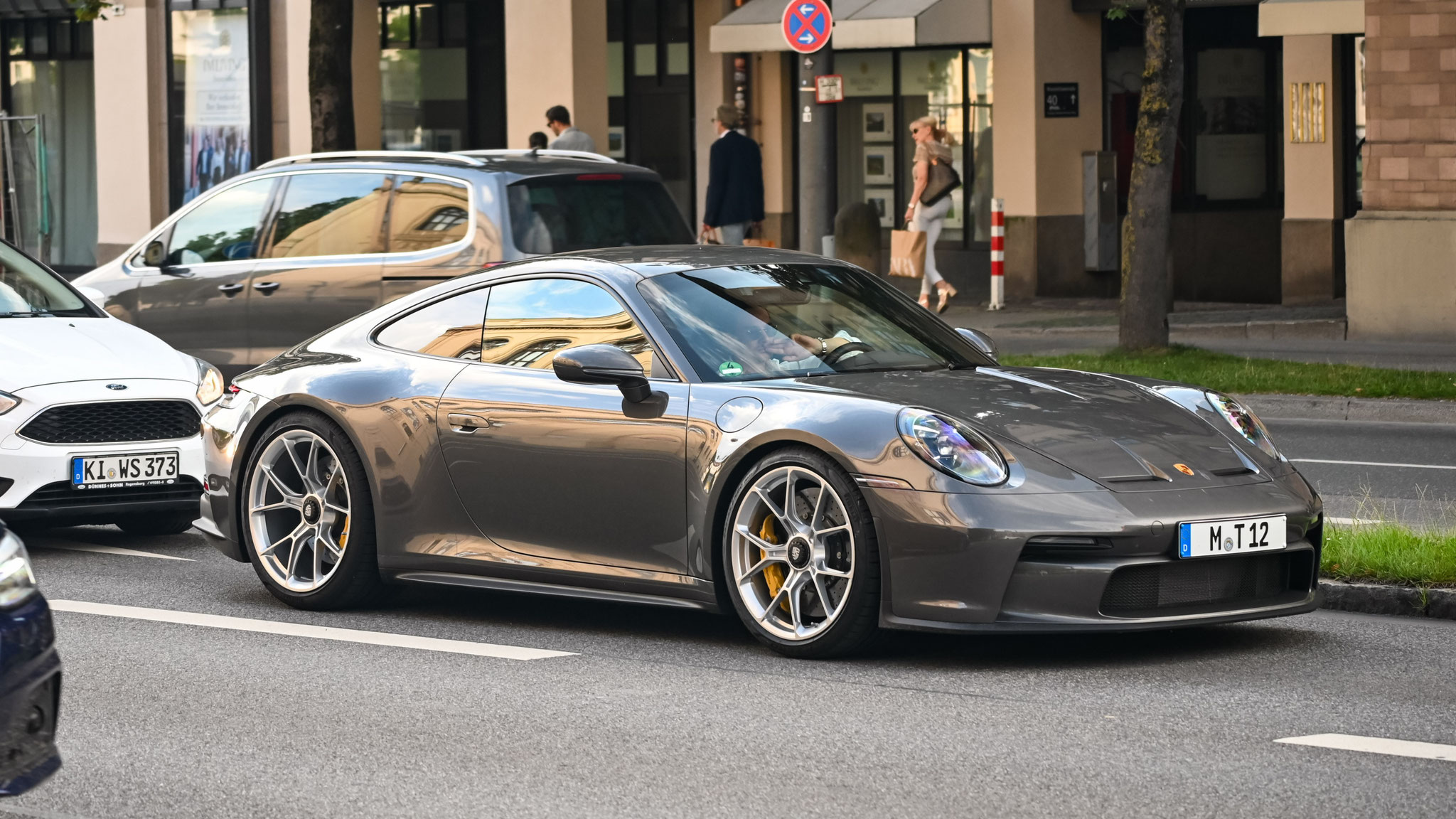 Porsche 992 GT3 Touring - M-T12