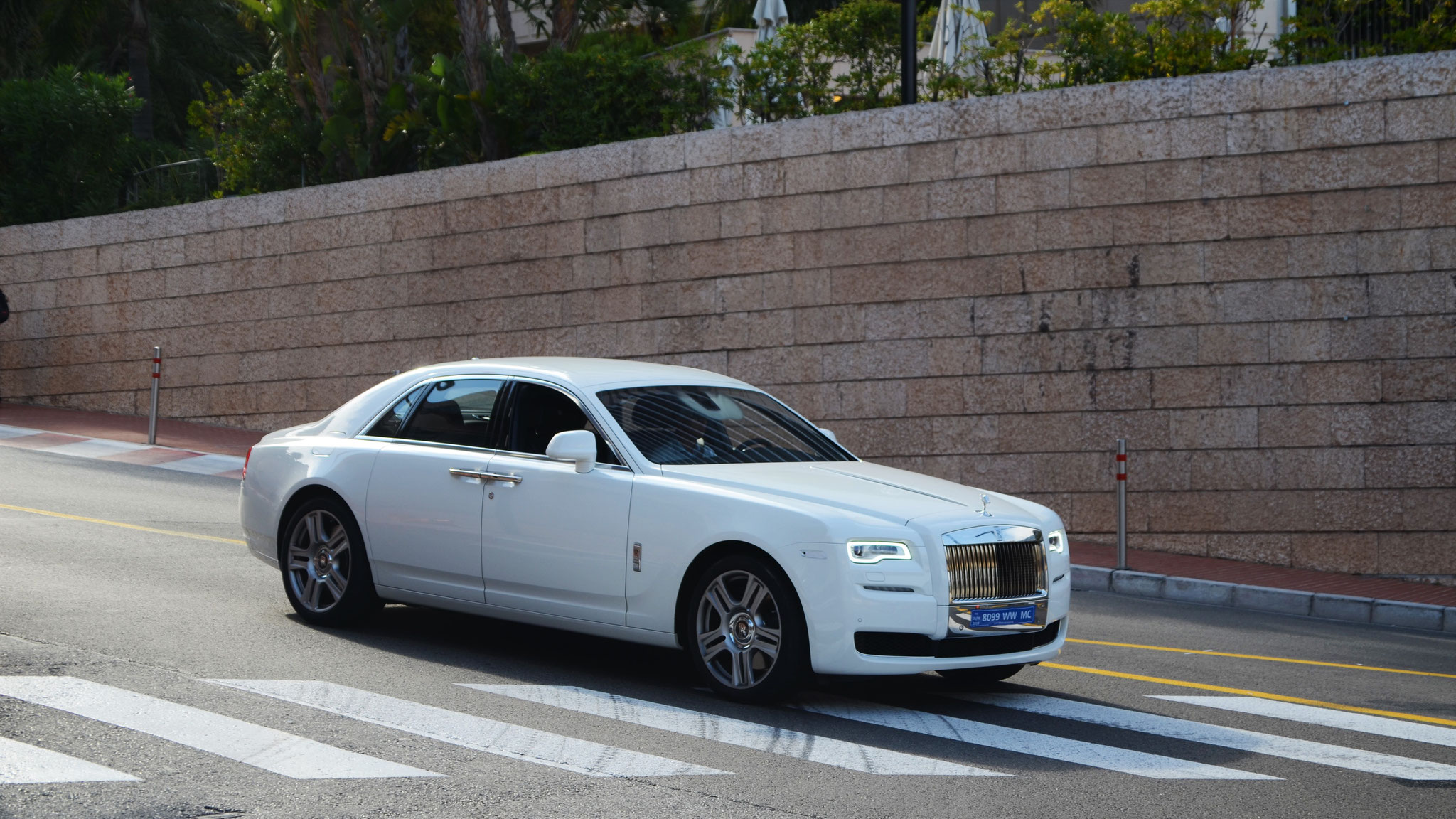 Rolls Royce Ghost Series II - 8099WWMC (MC)