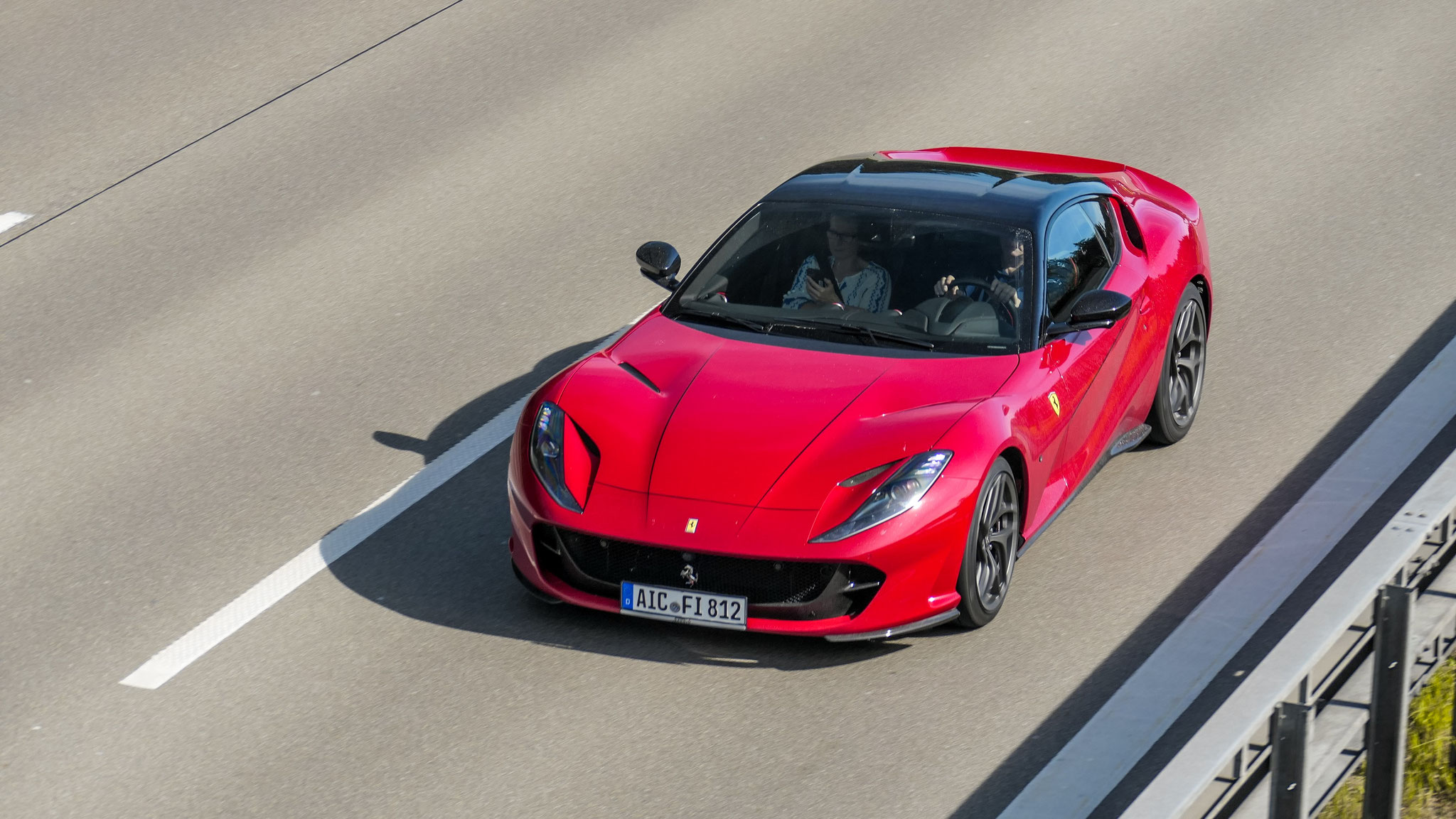 Ferrari 812 Superfast - AIC-FI812