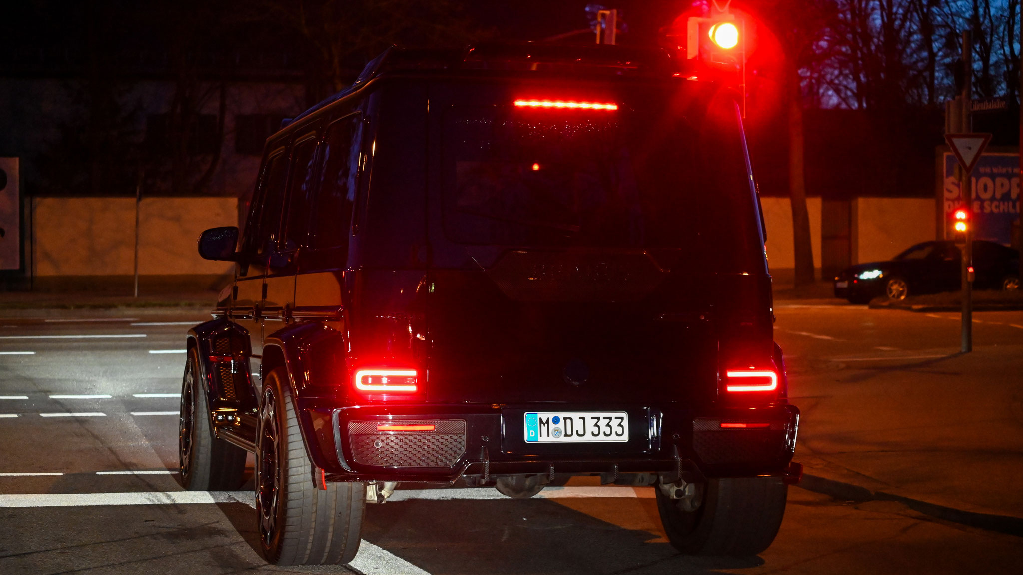 Brabus G63 - M-DJ3333