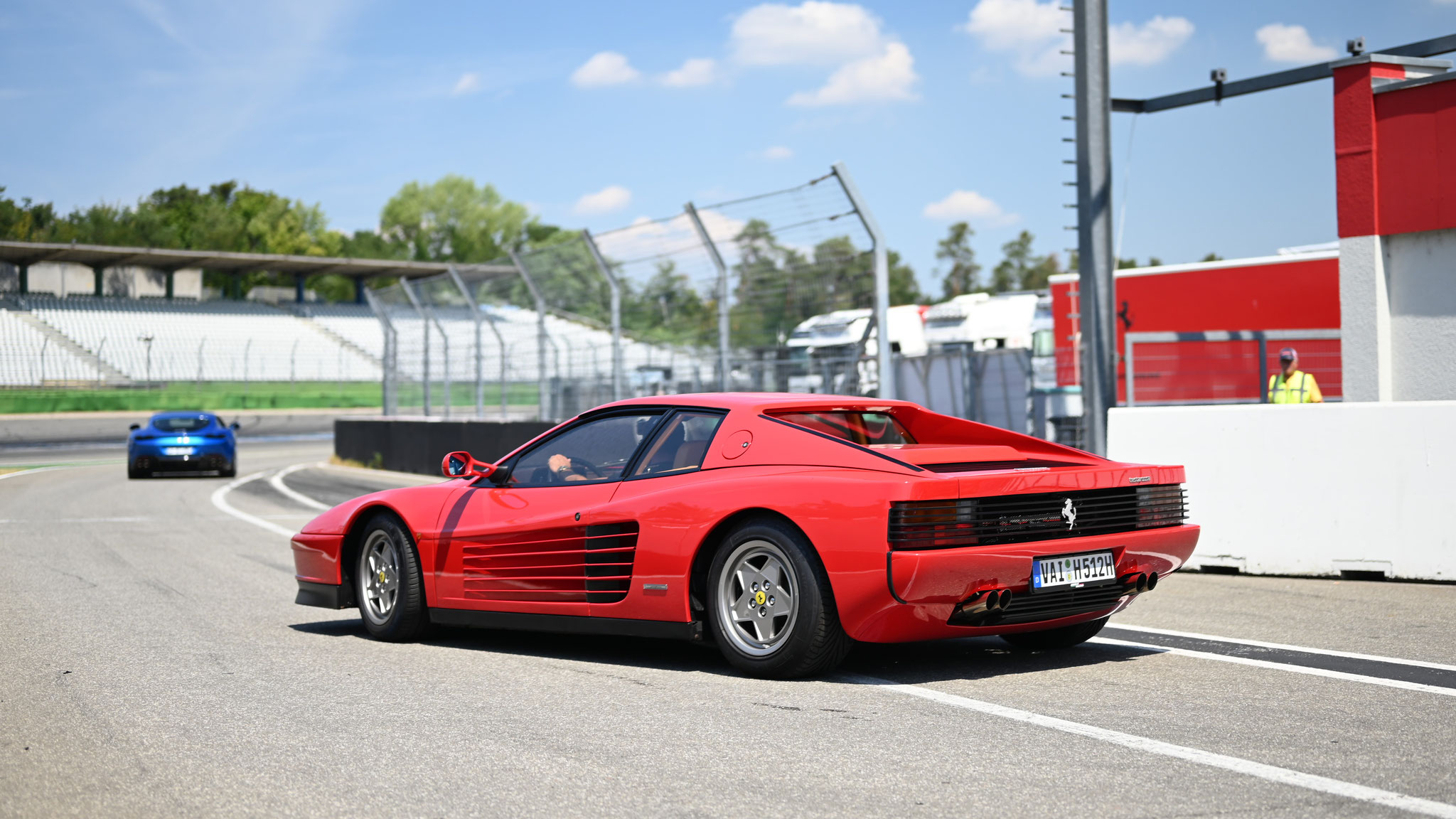 Ferrari testarossa - VAI-H512H