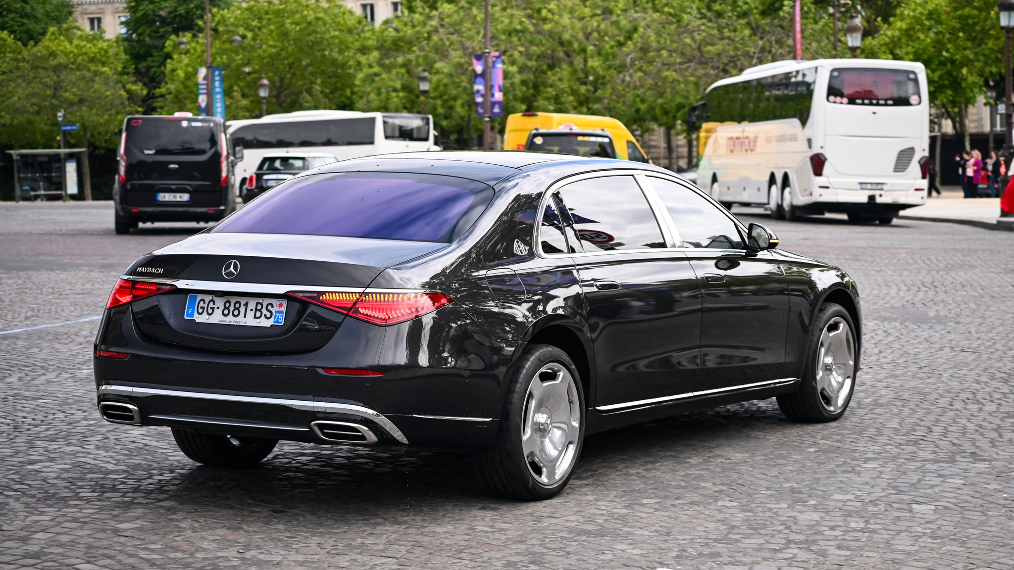 Mercedes Maybach S500 - GG881BS-75 (FRA)