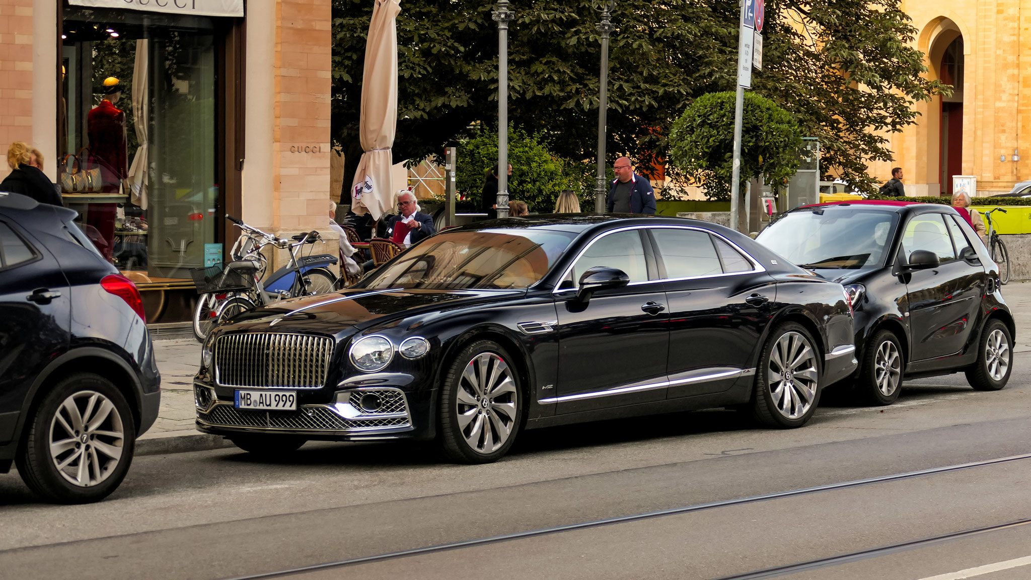 Bentley Flying Spur - MB-AU999