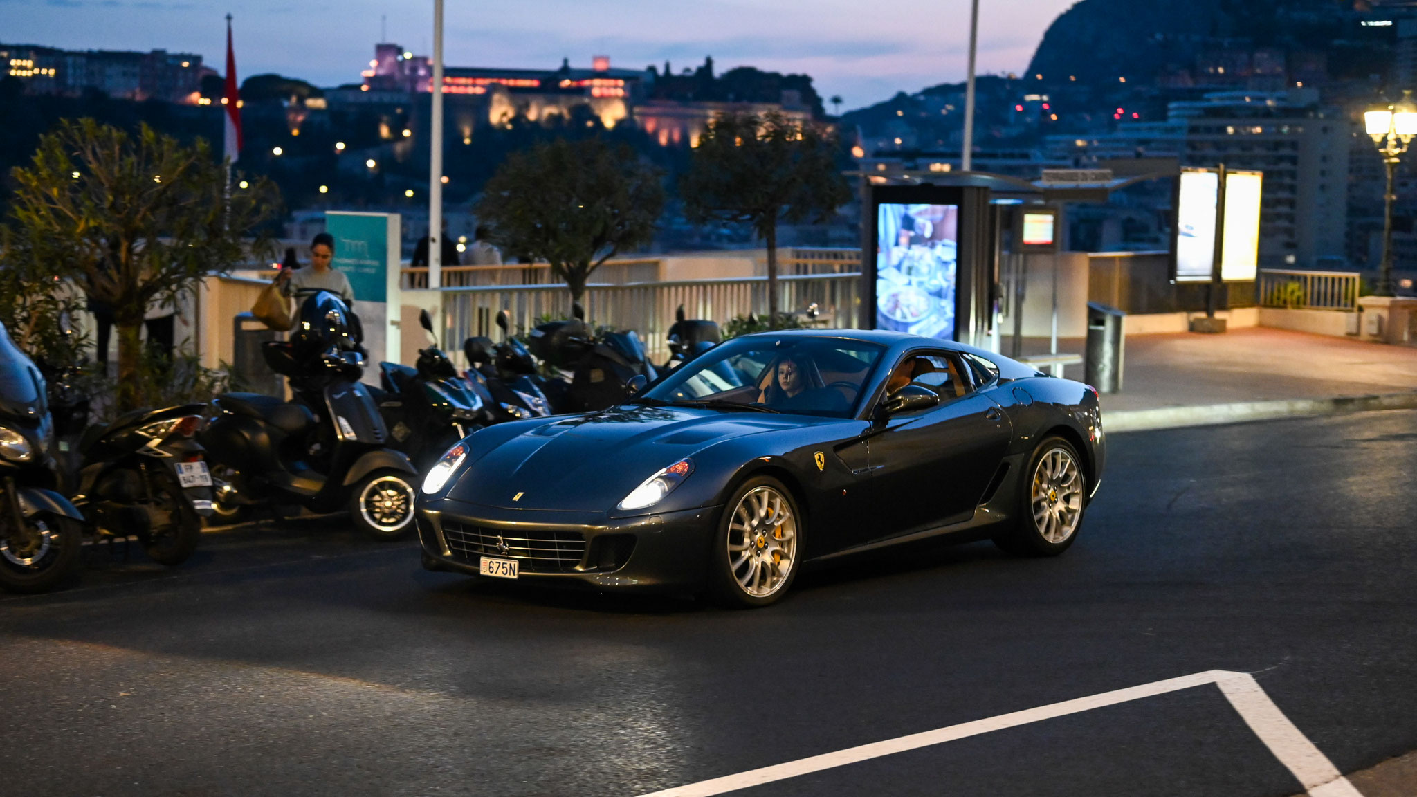 Ferrari 599 GTB - 675N (MC)