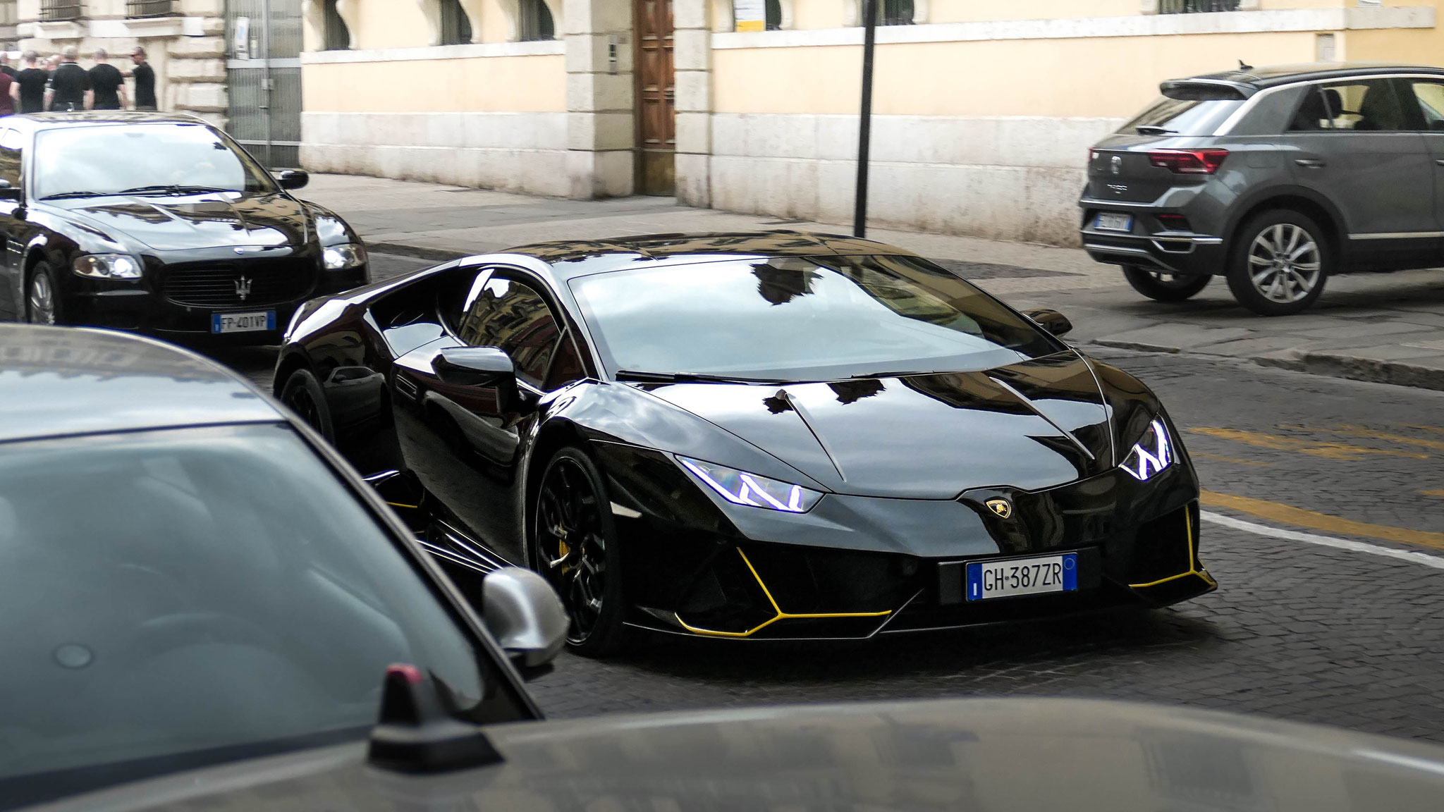 Lamborghini Huracan Evo - GH387ZR (ITA)