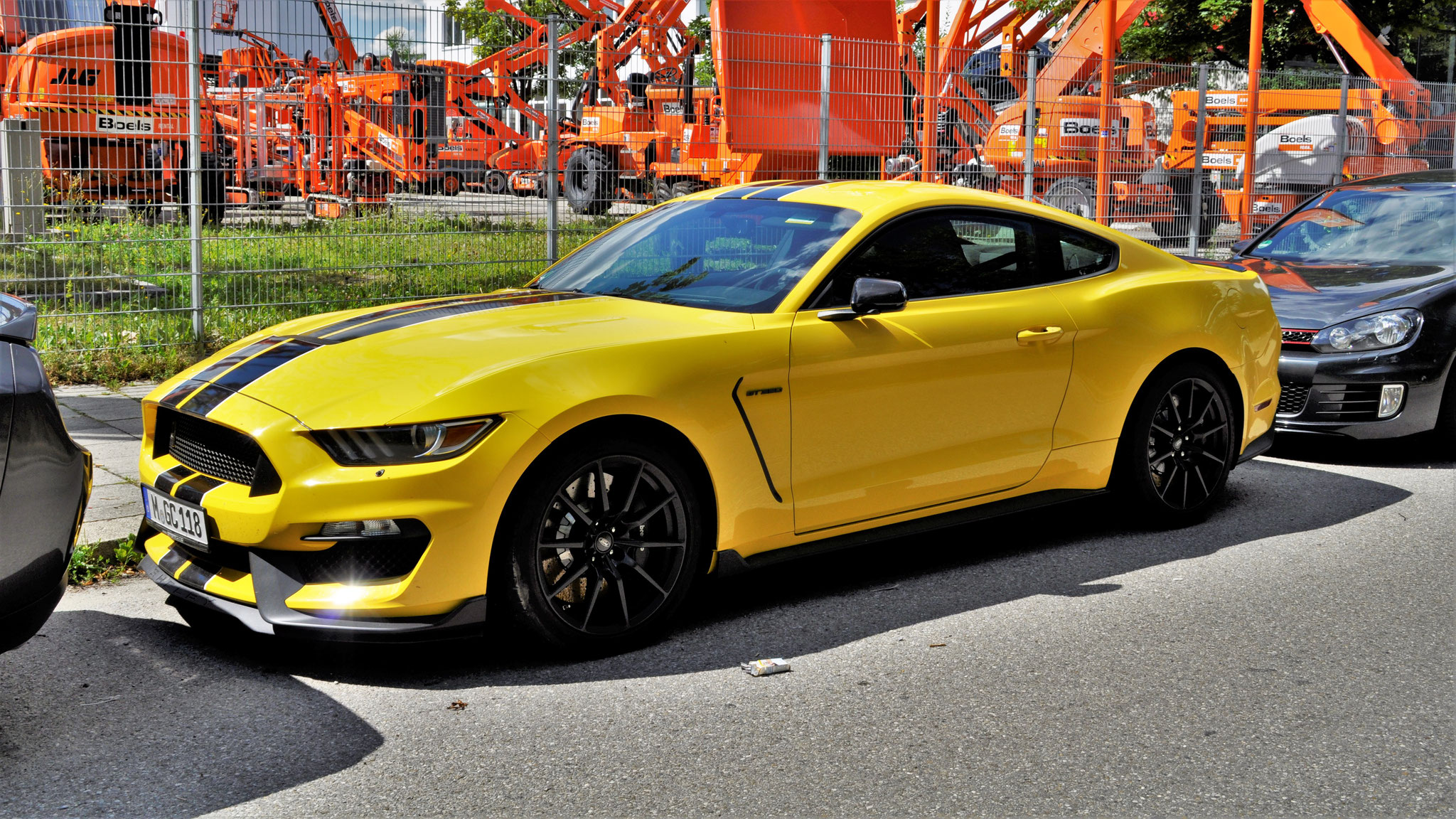 Ford Mustang GT - M-GC118