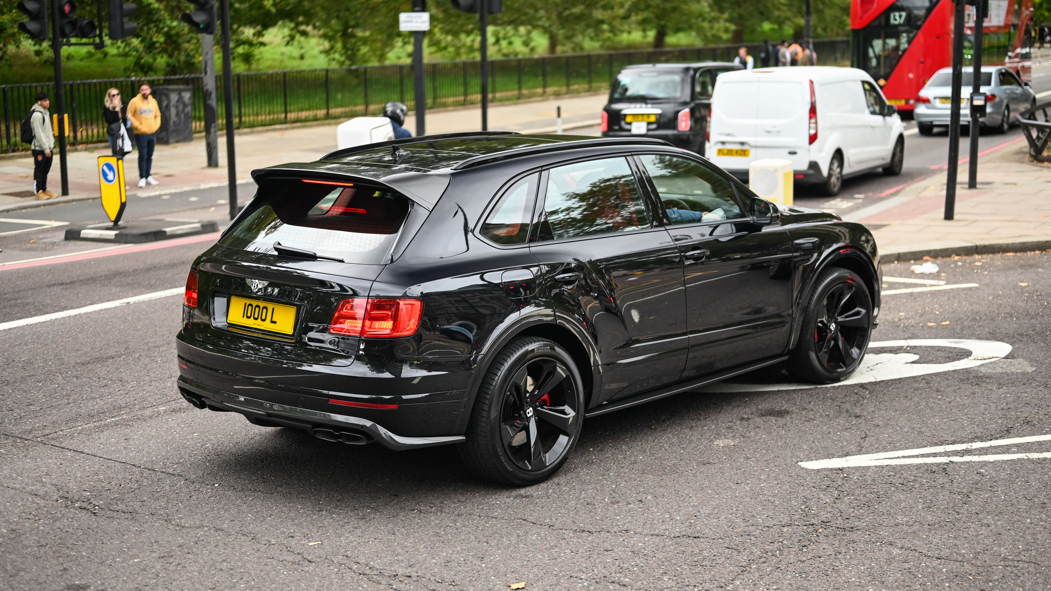 Bentley Bentayga - 1000L (GB)
