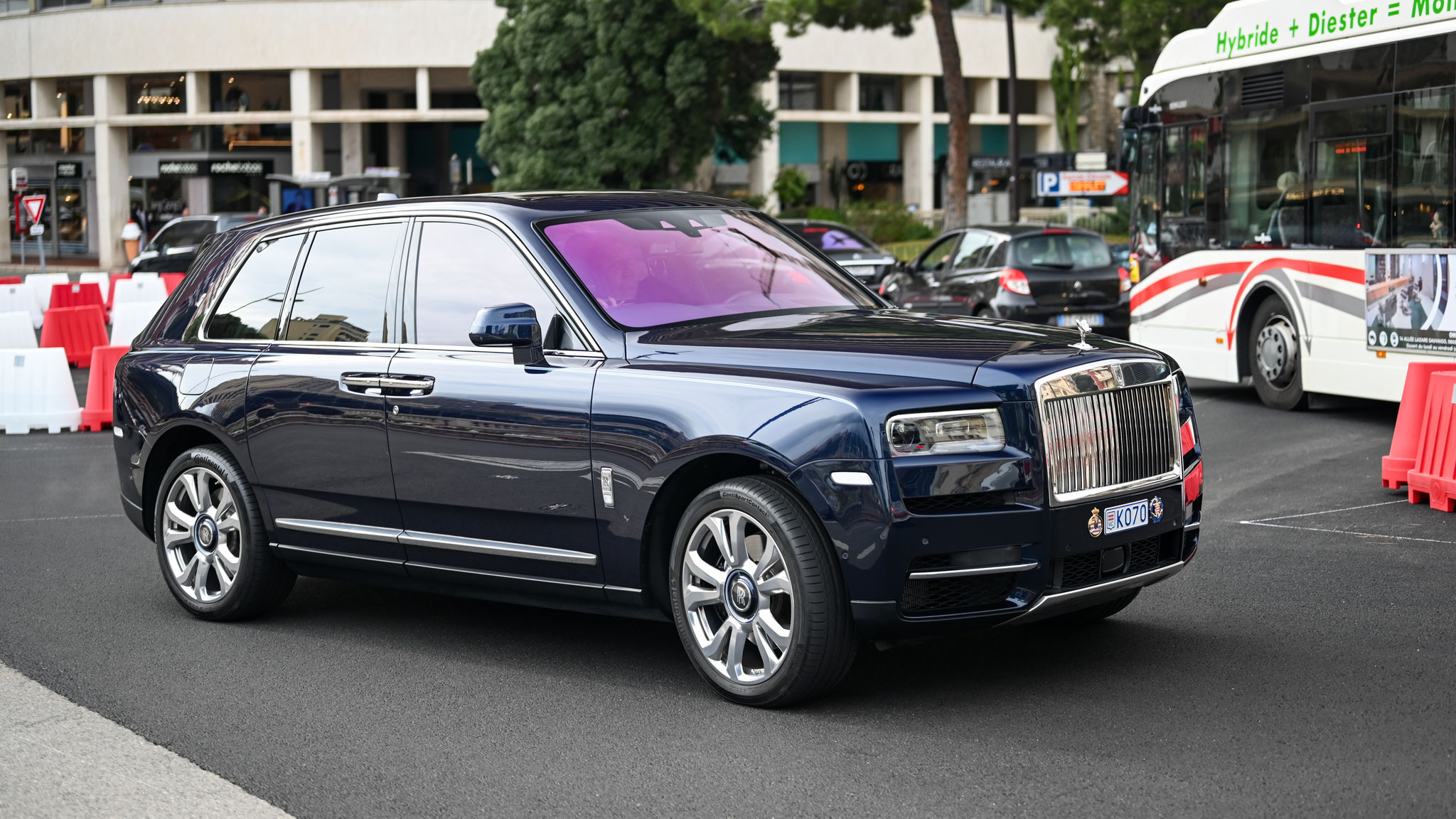 Rolls Royce Cullinan - K070 (MC)