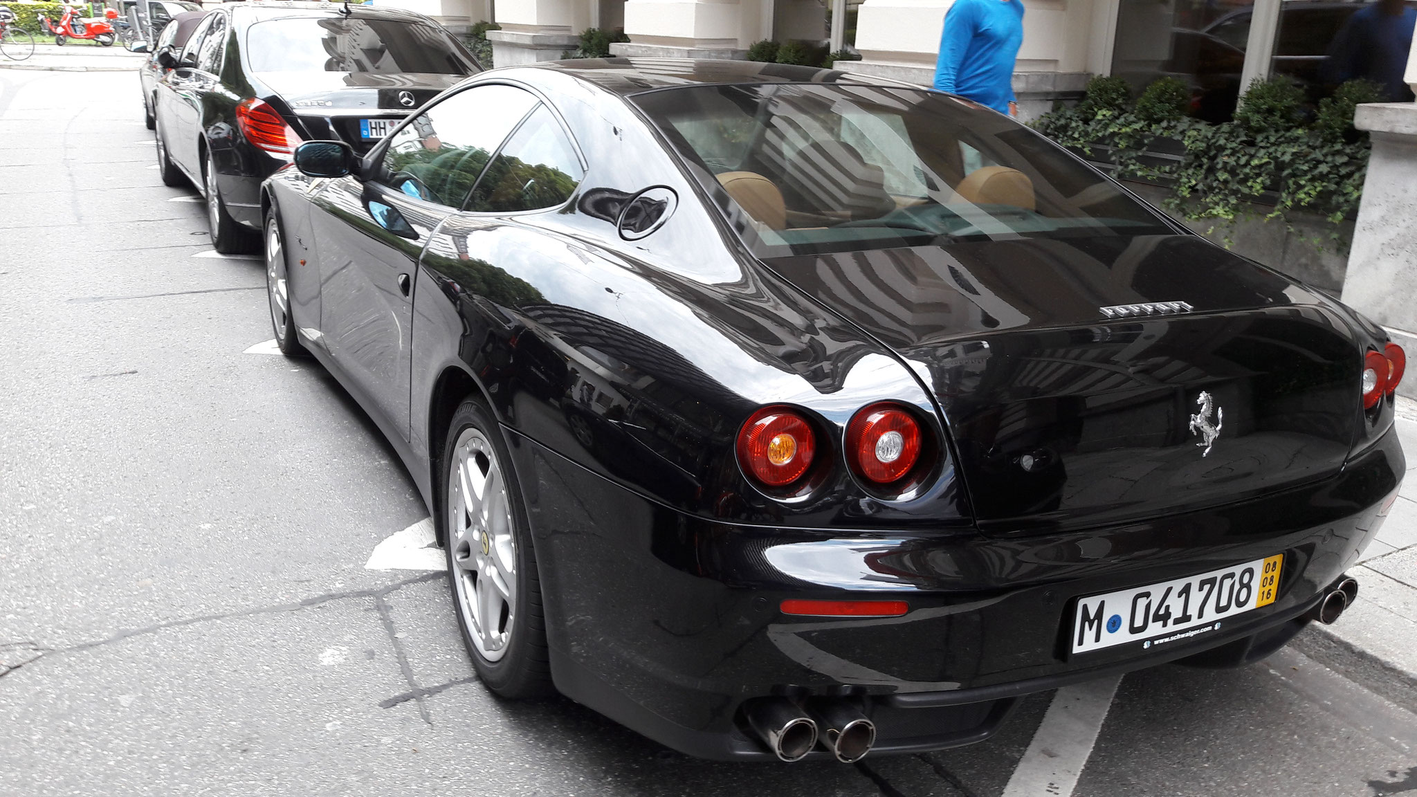 Ferrari 612 Scagletti - M-041708