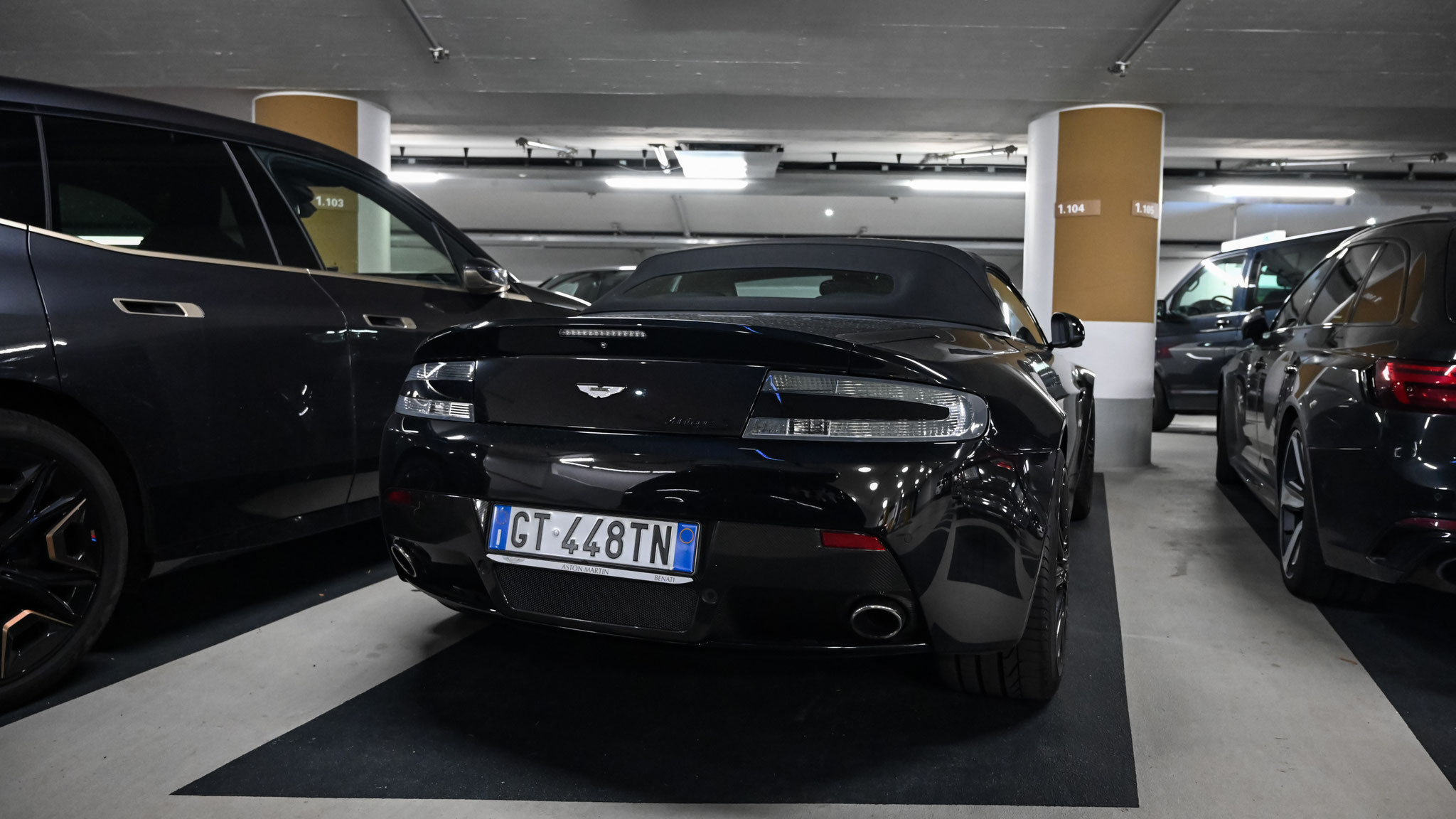 Aston Martin Vantage V8 Volante - GT448TN (ITA)