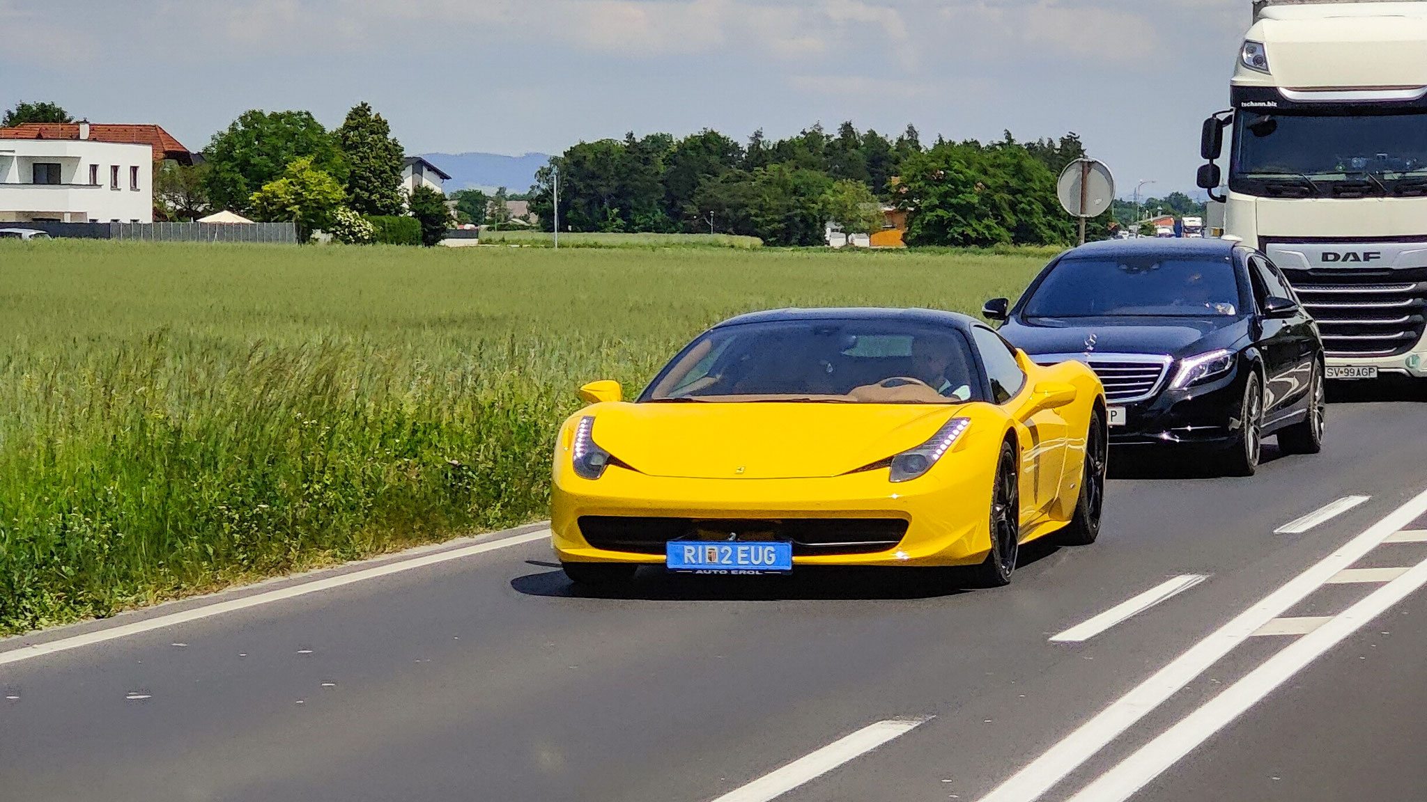Ferrari 458 Italia - RI-2EUG (AUT)