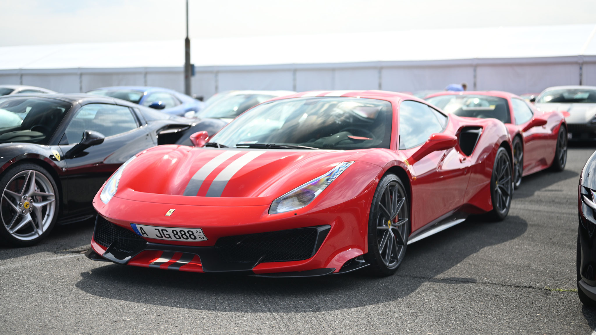 Ferrari 488 Pista - A-JG888