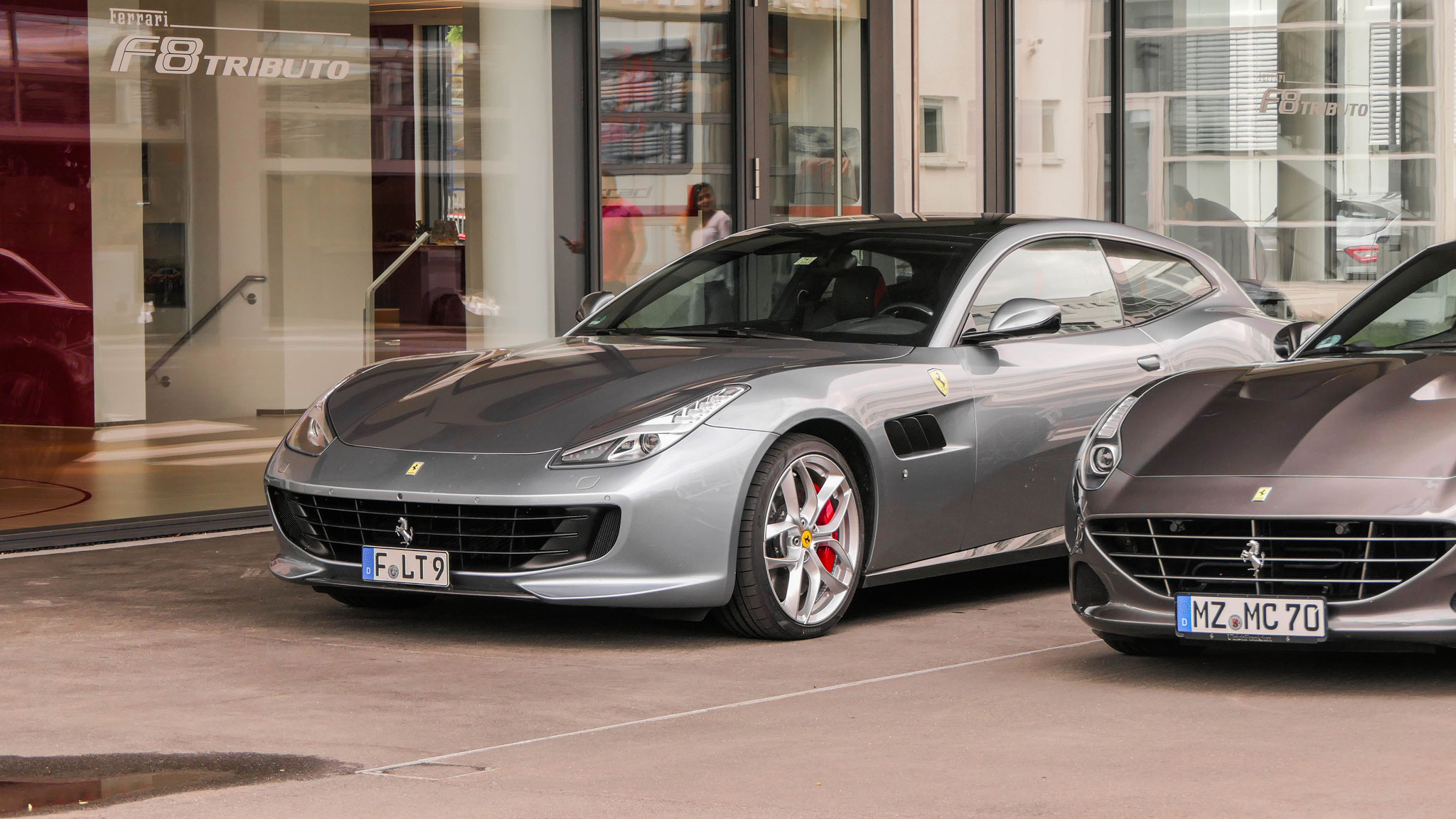 Ferrari GTC4 Lusso - F-LT9