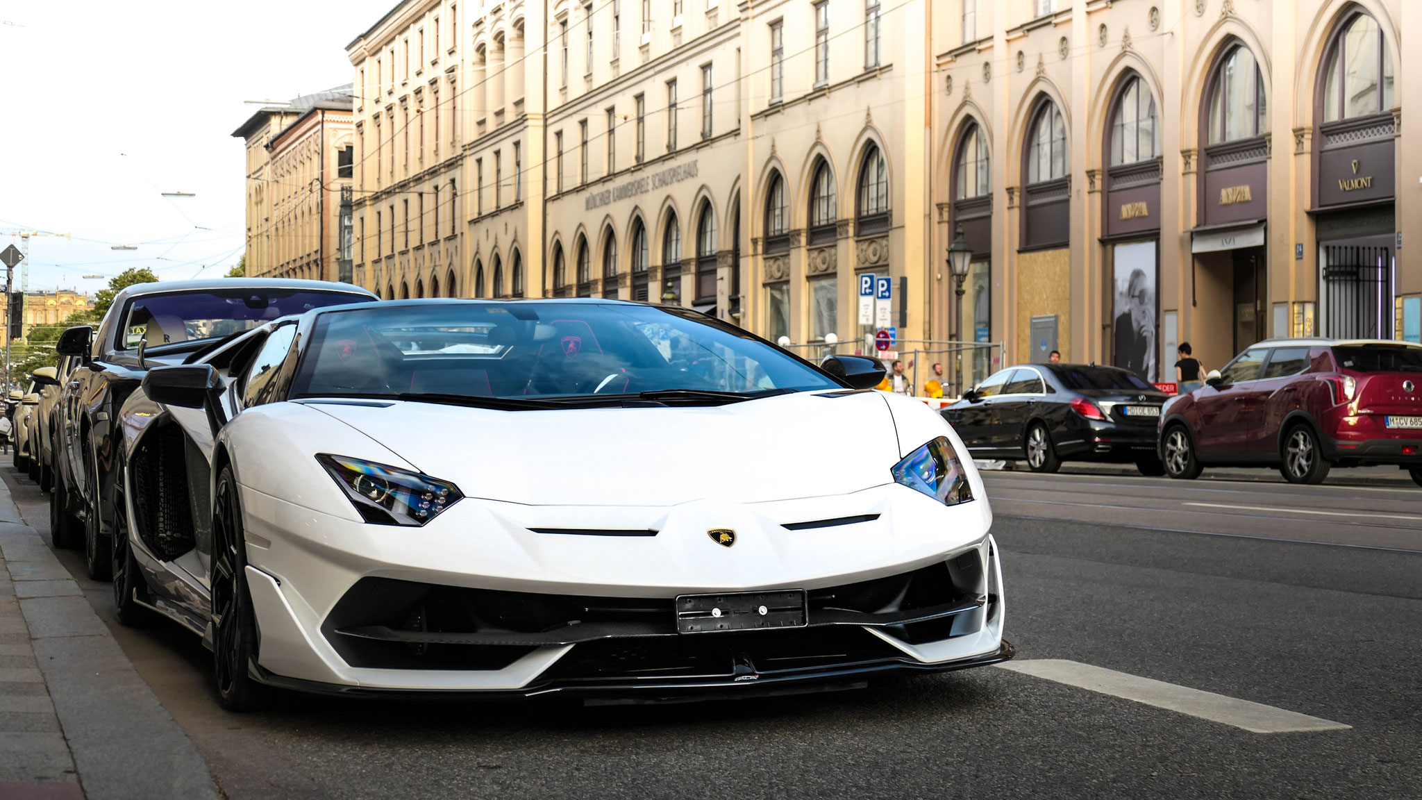 Lamborghini Aventador SVJ Roadster - BAD-J770