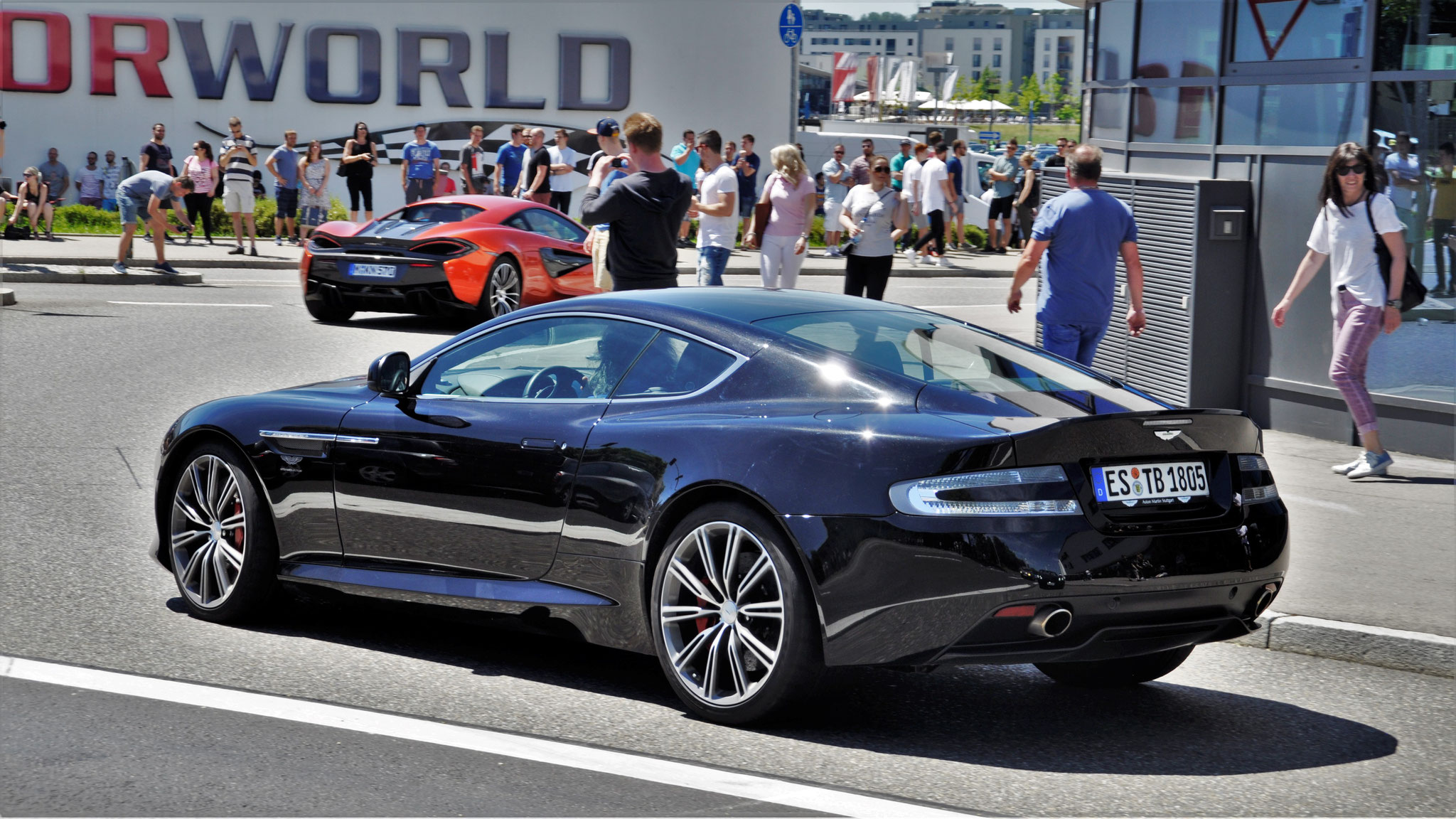 Aston Martin DB9 GT Coupé - ES-TB1805