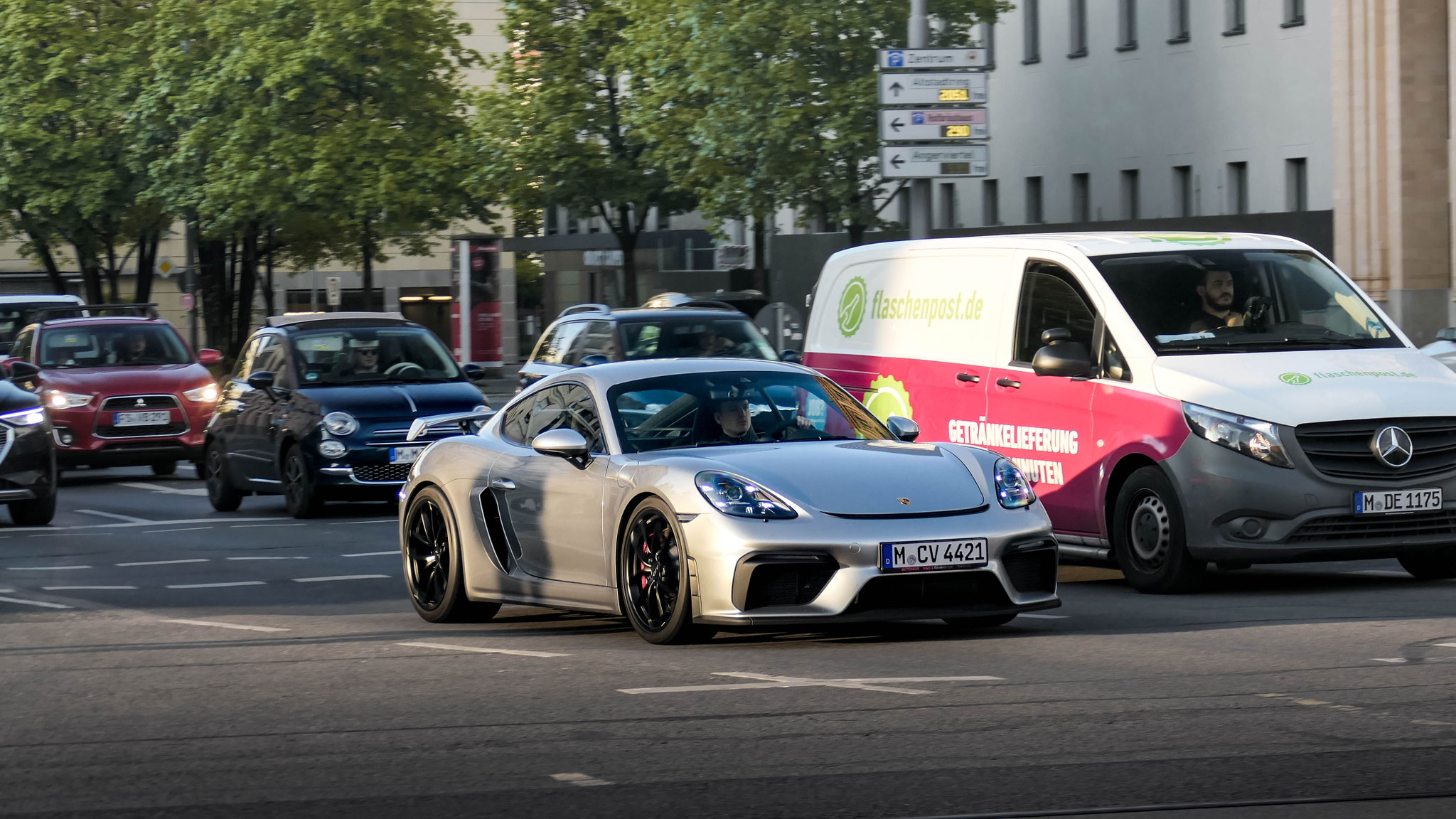 Porsche Cayman GT4 - M-CV4421