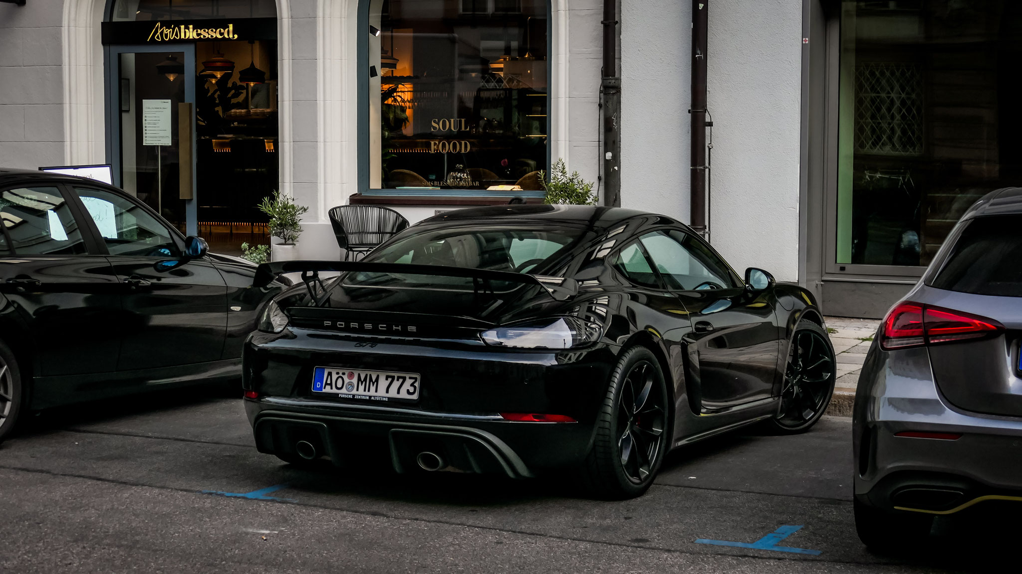 Porsche Cayman GT4 - AÖ-MM773