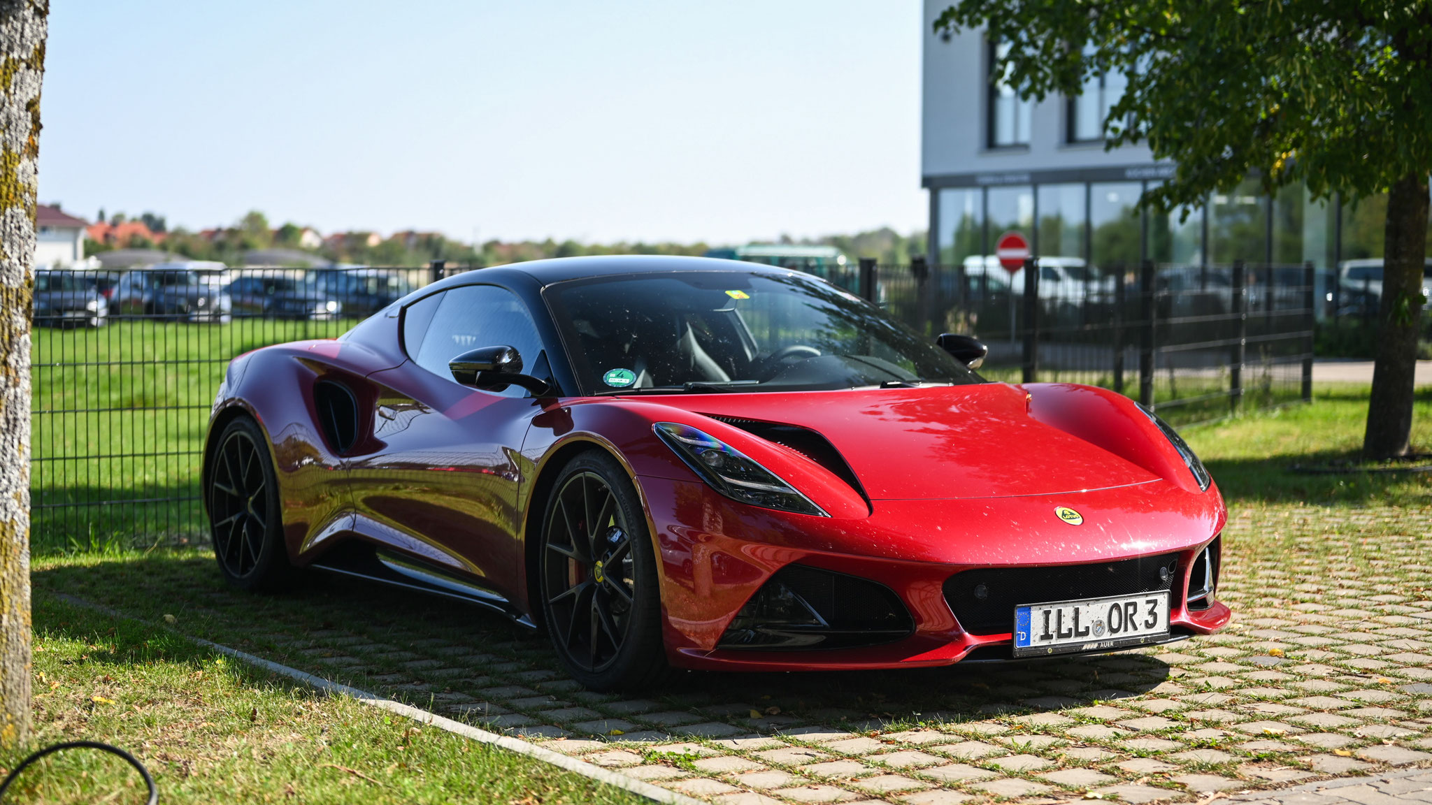 Lotus Emira - ILL-OR3