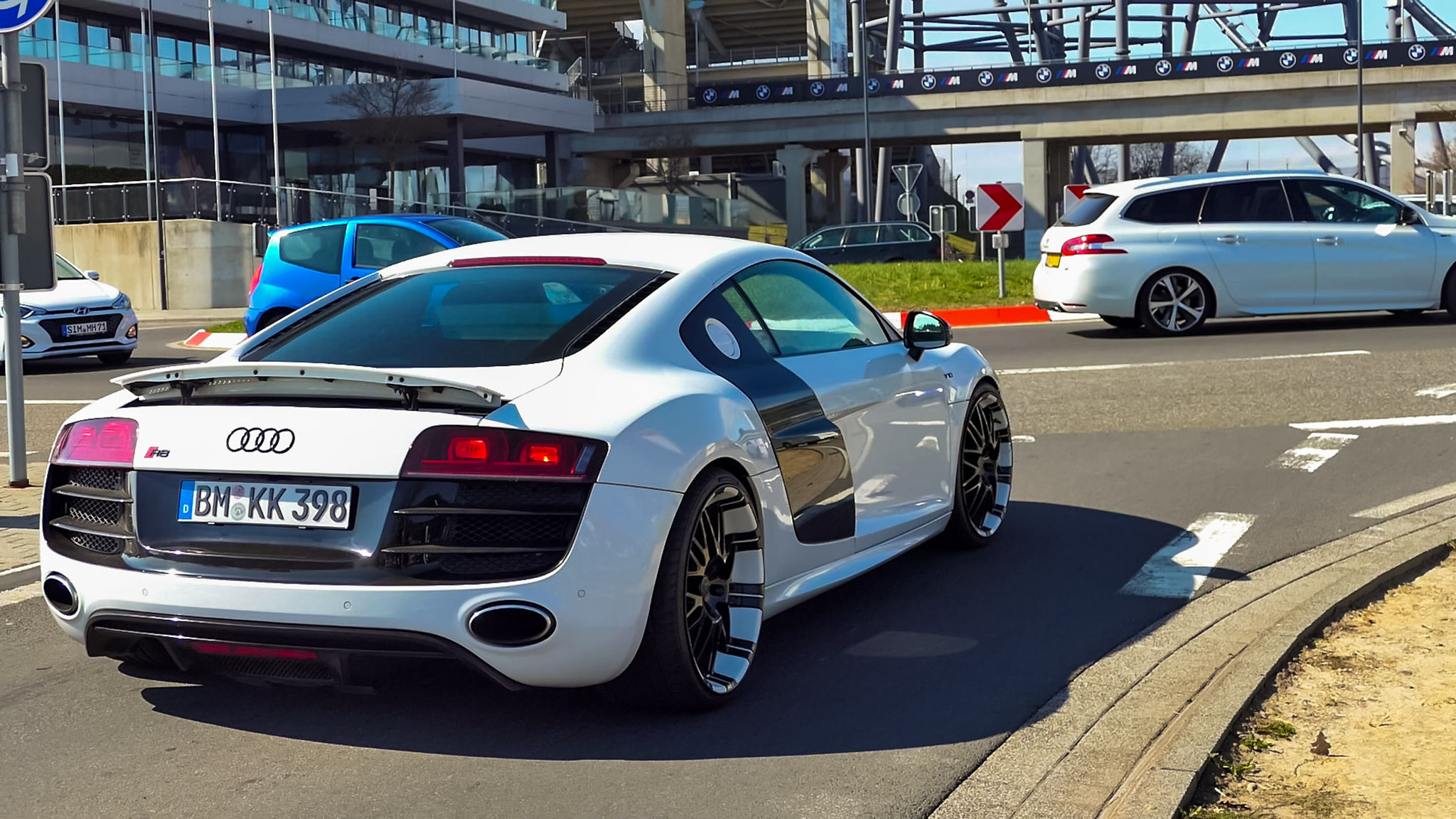 Audi R8 V10 - BM-KK398