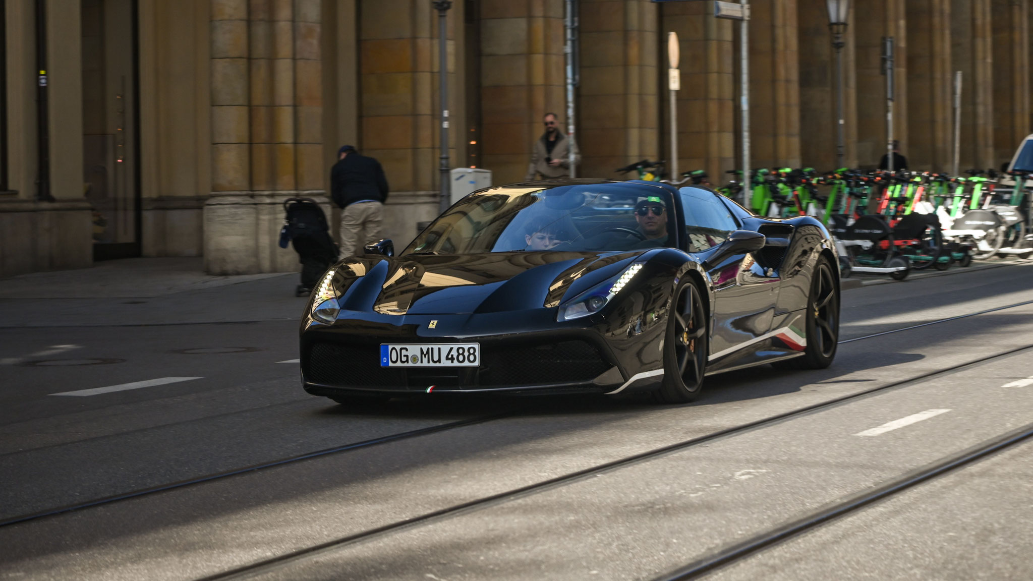 Ferrari 488 Spider - OG-MU488