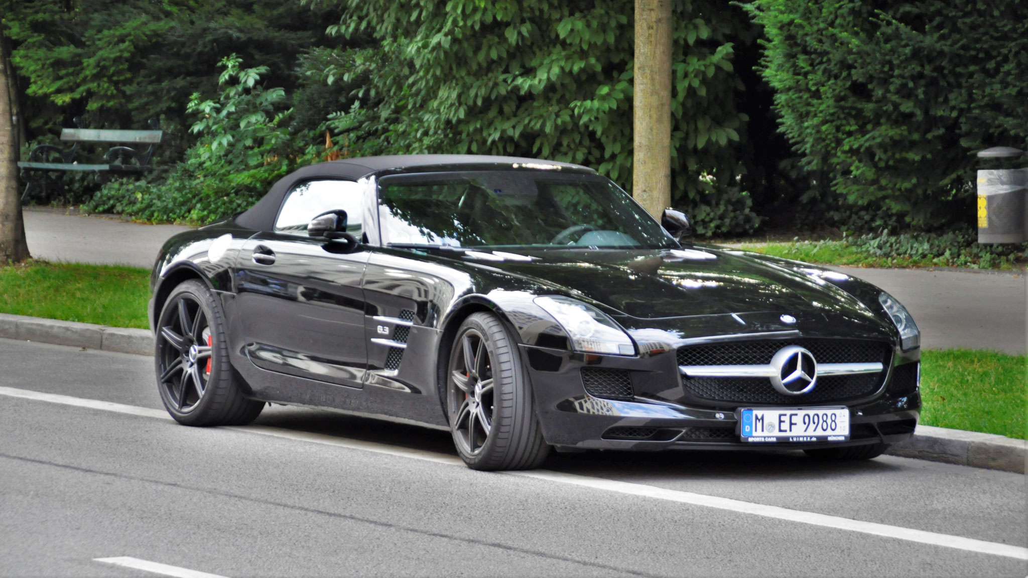 AMG SLS Roadster - M-EF9988