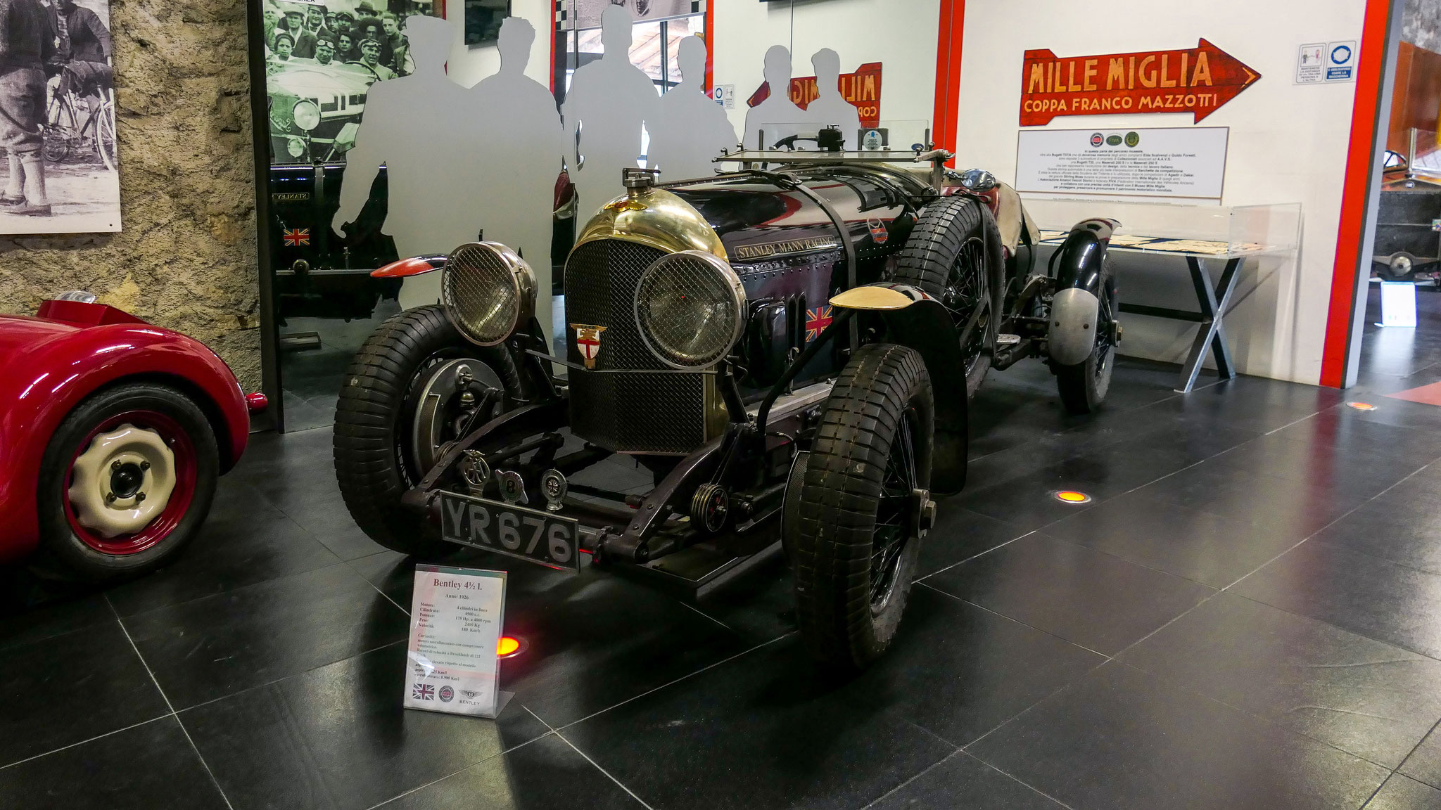 Bentley 4.5 Litre - YR676 (GB)