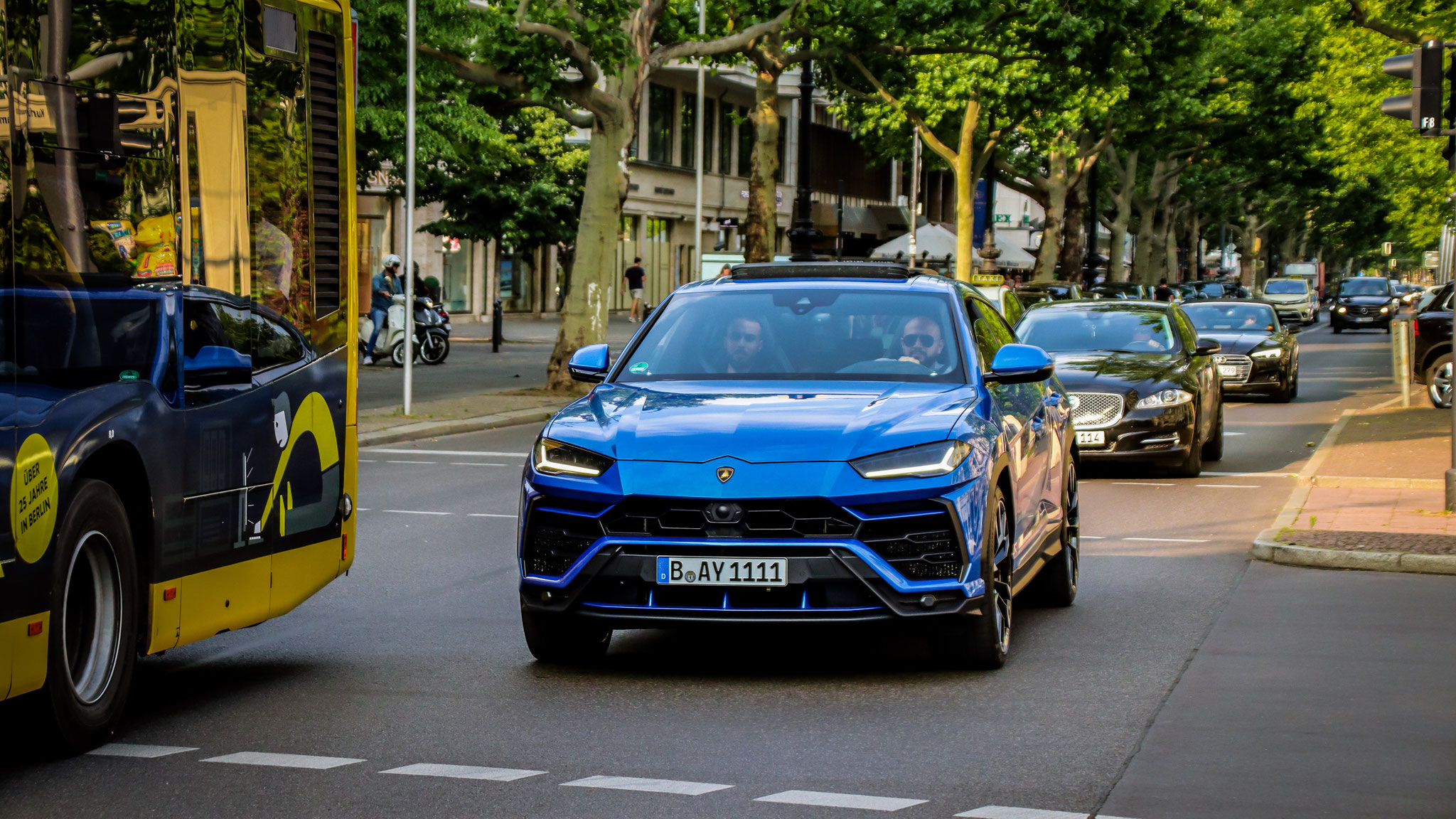 Lamborghini Urus - B-AY1111