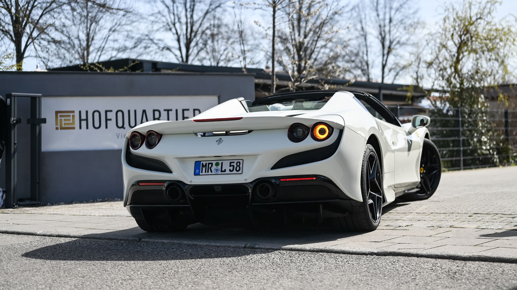 Ferrari F8 Spider - MR-L58