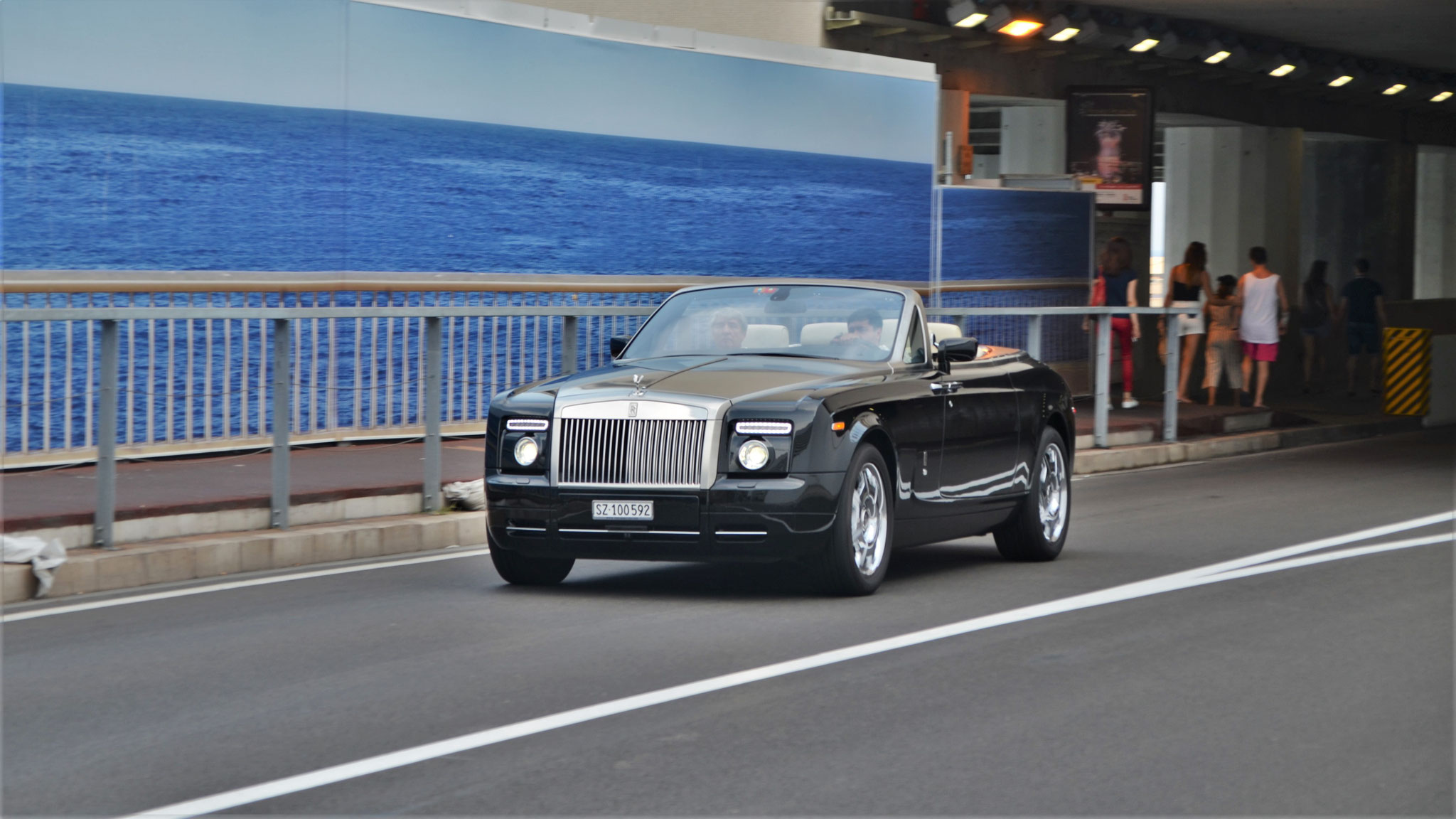 Rolls Royce Drophead - SZ100592 (CH)