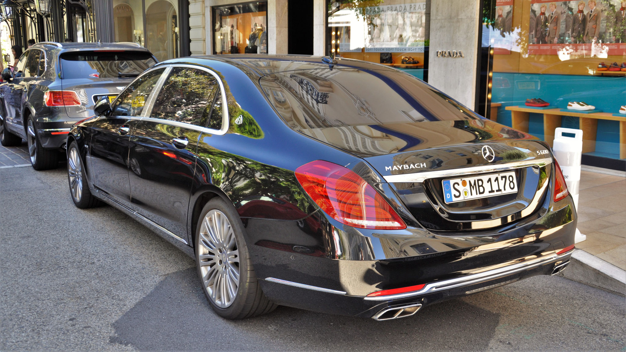 Mercedes Maybach S600 - SMB1178