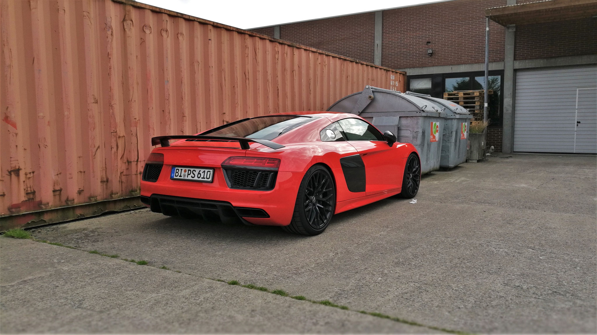 Audi R8 V10 - BI-PS610