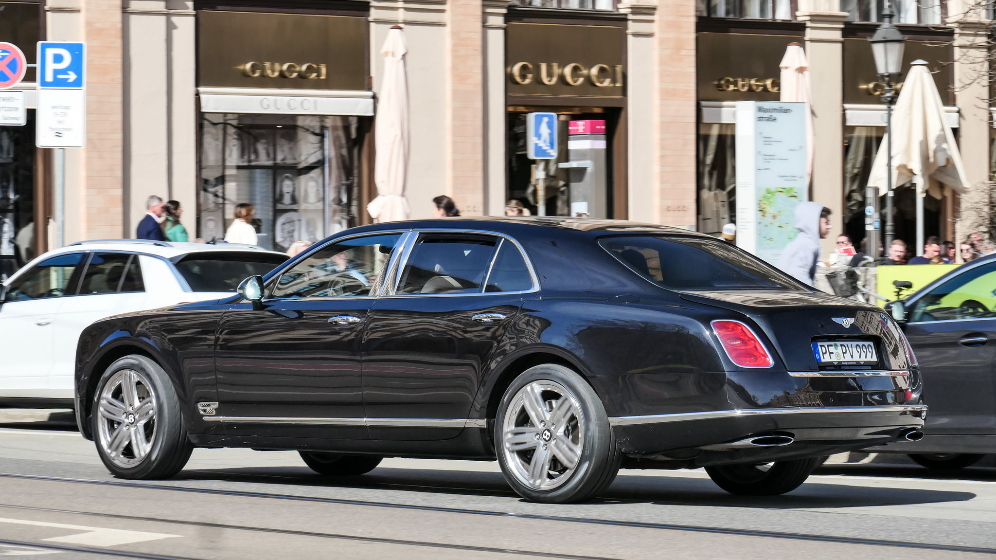 Bentley Mulsanne - PF-PV999