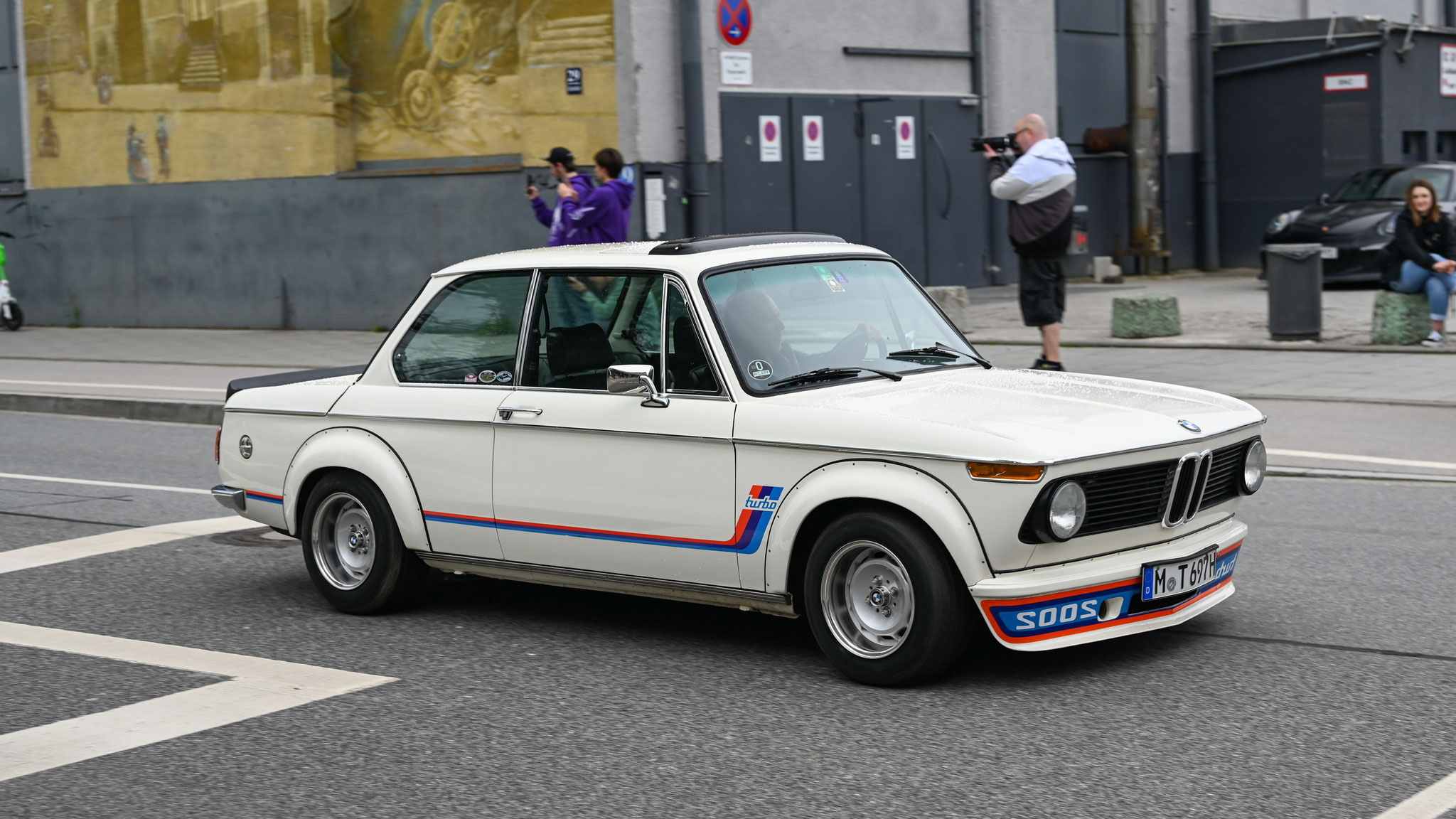 BMW 2002 Turbo - M-T697H