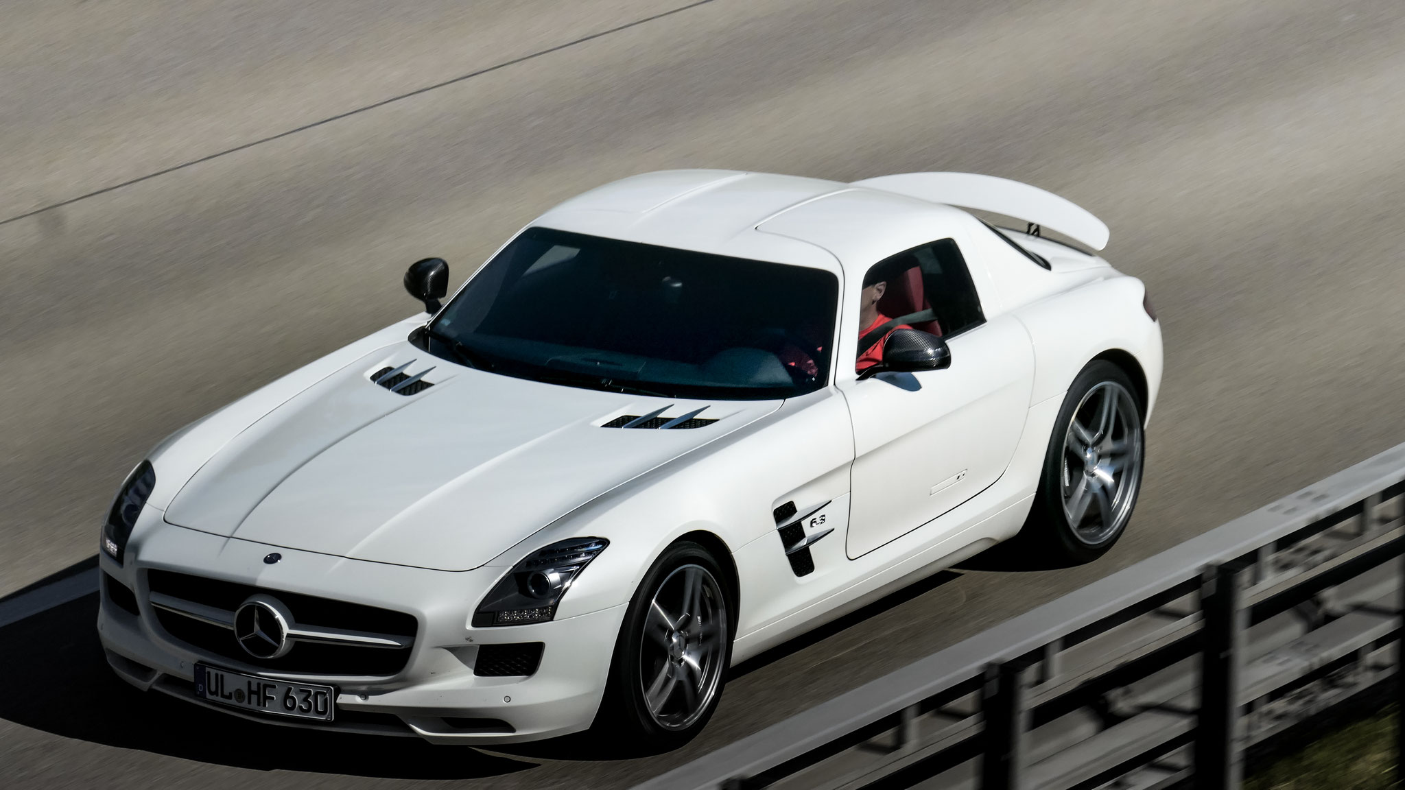 AMG SLS - UL-HF630