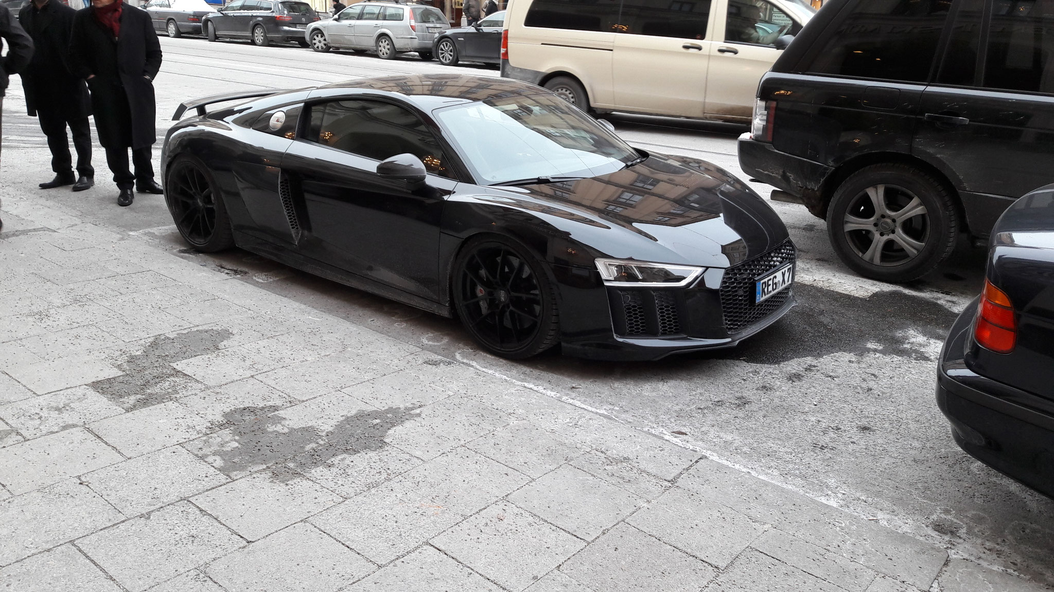 Audi R8 V10 - REG-X7