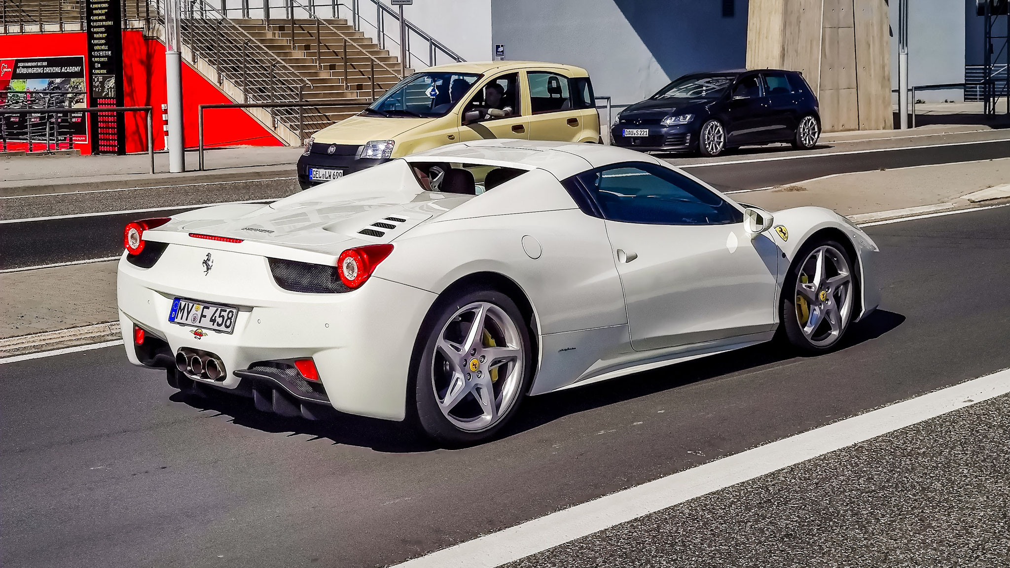 Ferrari 458 Spider - MY-F458