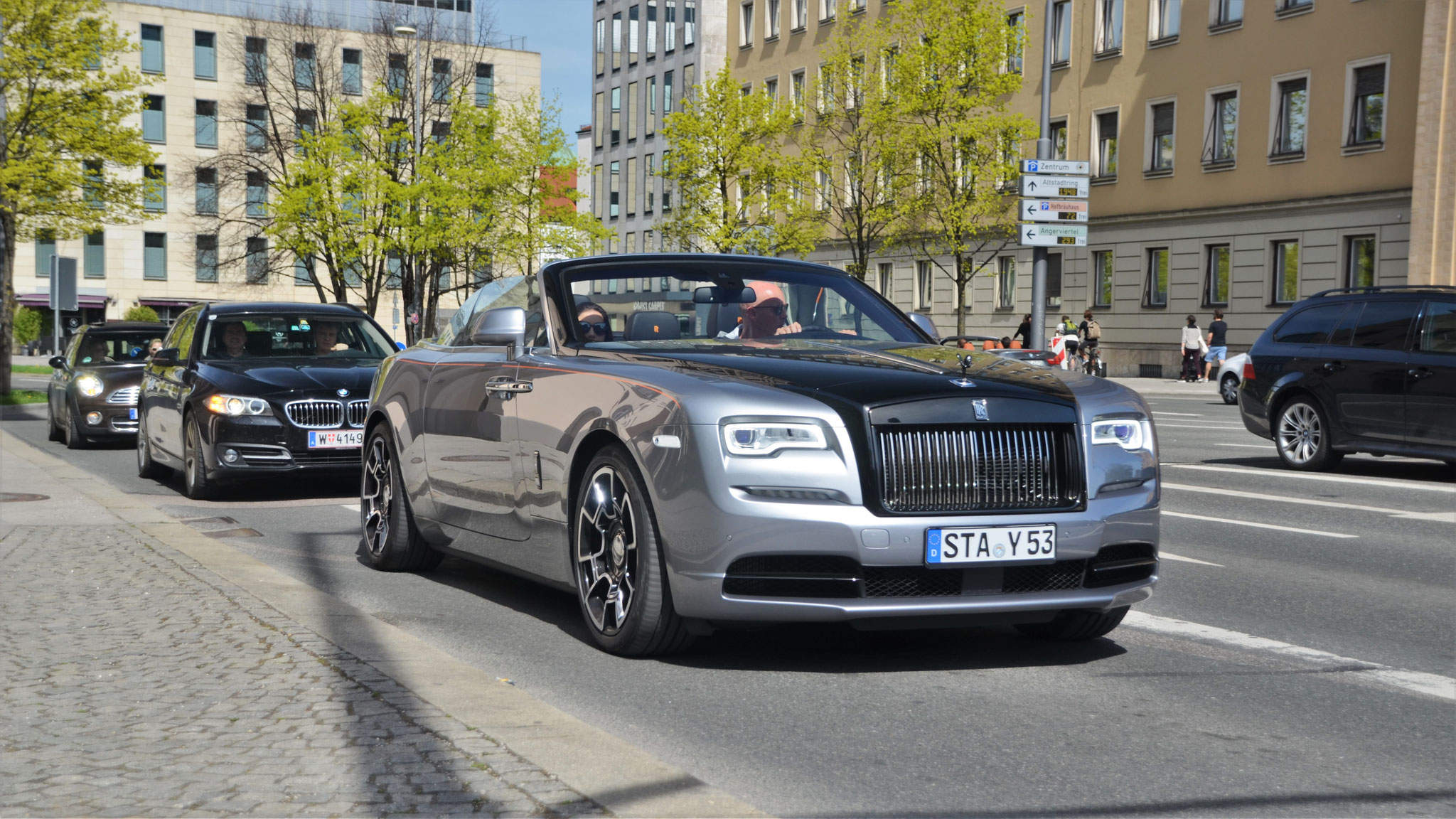 Rolls Royce Dawn - STA-Y53