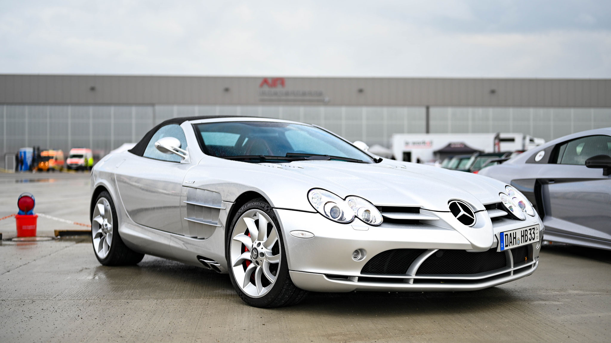Mercedes McLaren SLR Roadster - DAH-HB33