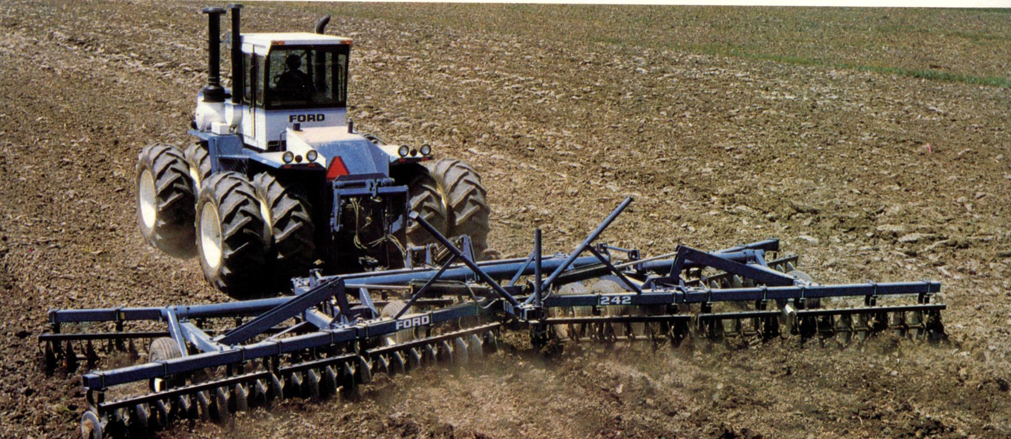Ford FW-40 Knicklenker (Quelle: CNH)