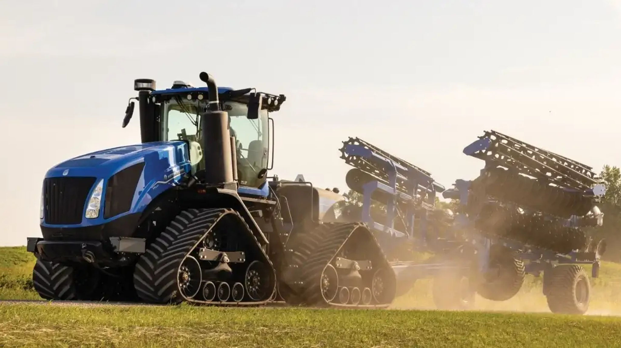 New Holland T9 PLMi Knicklenker-Traktor MY2025 (Quelle: New holland)