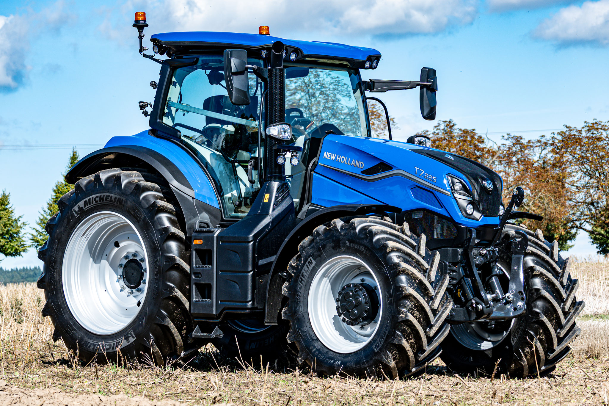 New Holland T7.225 MY 2026 (Quelle: tractorbook)