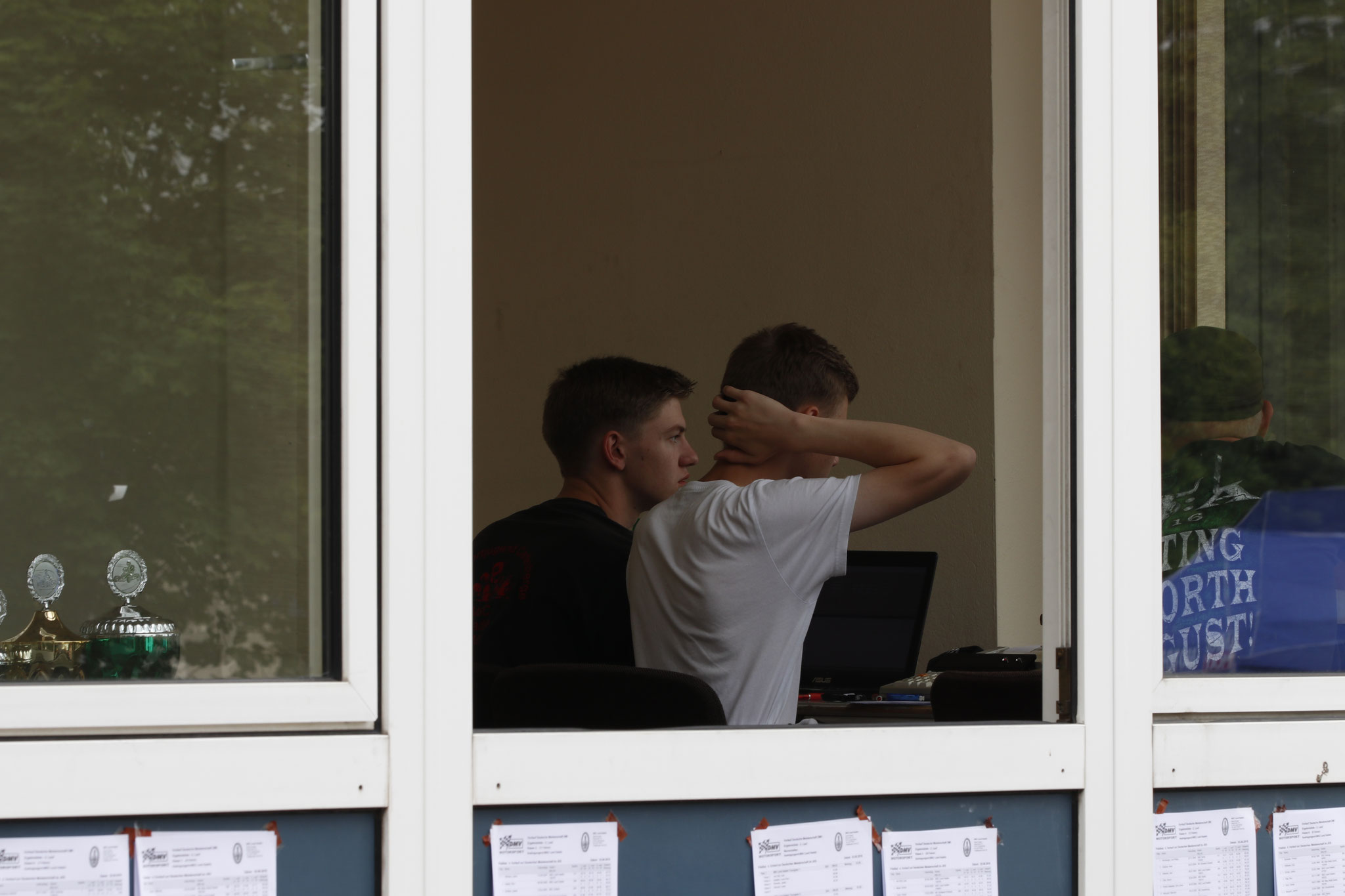 Nico Föge und Michel Boje im Sprecherbüro